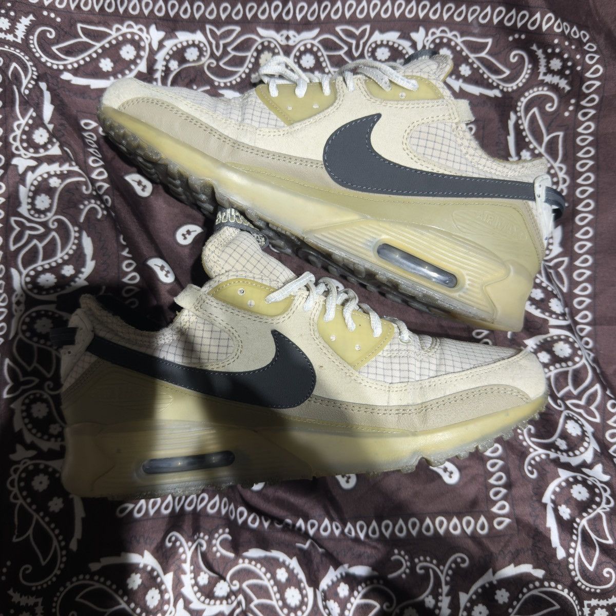 Nike NIKE AIR MAX TERRASCAPE 90 " RATTAN " Size US 9 / EU 42 - 2 Thumbnail