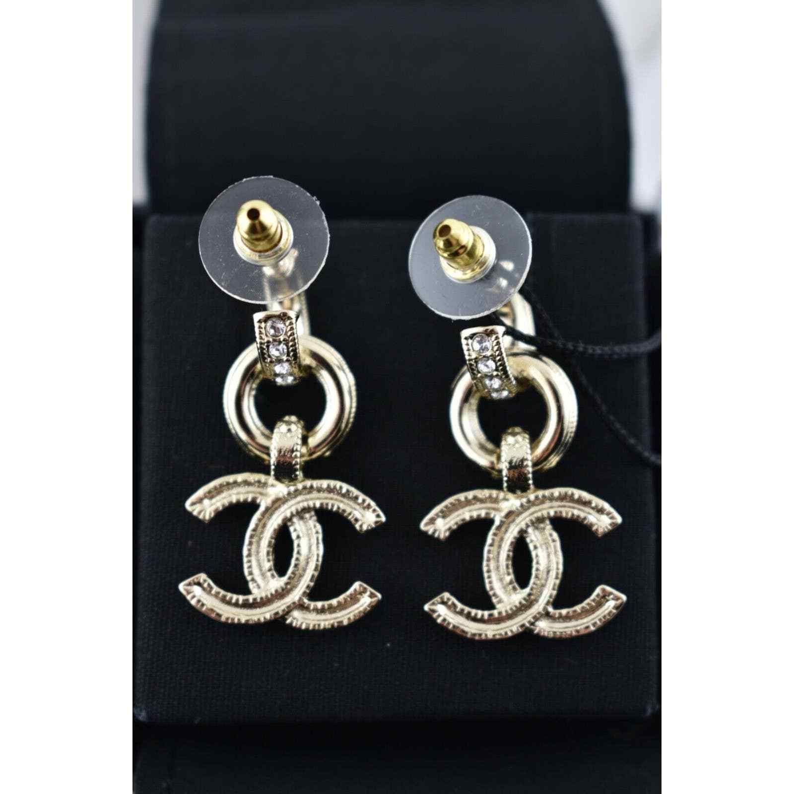 Chanel Chanel Metal Strass Gold Crystal Dangle Statement Earring Size ONE SIZE - 10 Thumbnail