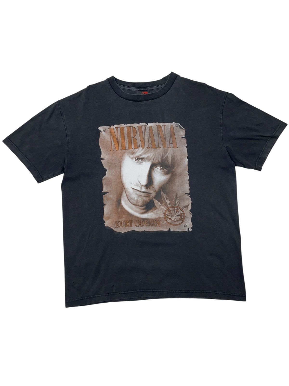 Nirvana Vintage 00s Nirvana Kurt Cobain Weed T-shirt Sun Faded Rare Size US L / EU 52-54 / 3 - 1 Thumbnail