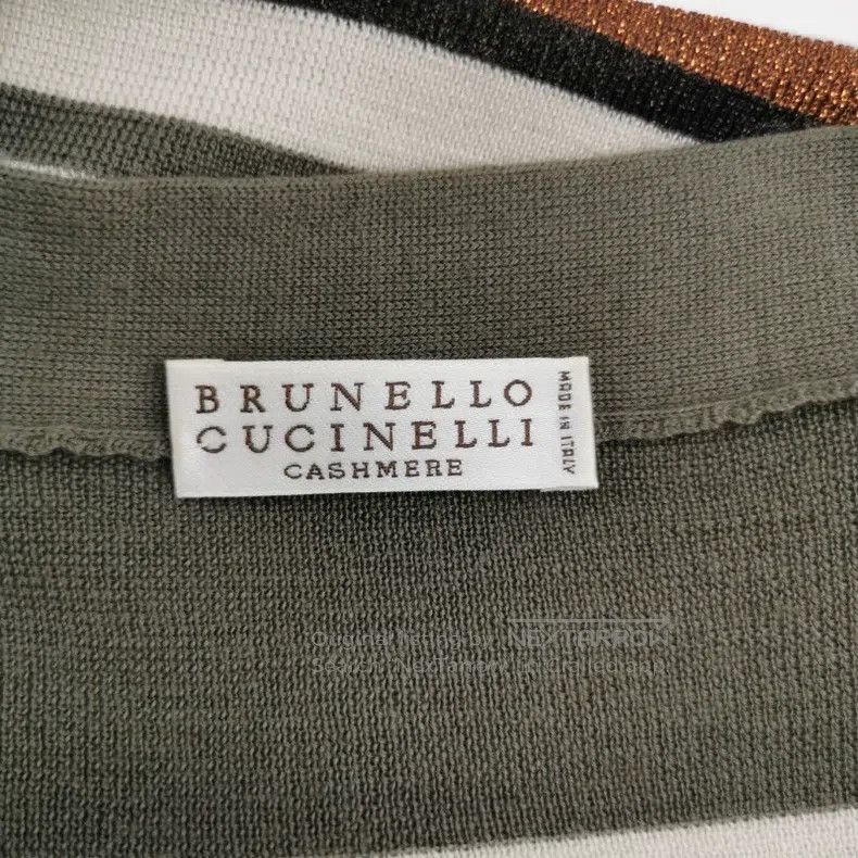 Brunello Cucinelli Brunello Cucinelli Wool and Cashmere Mixed Knit V-Neck Swe Size S / US 4 / IT 40 - 4 Thumbnail
