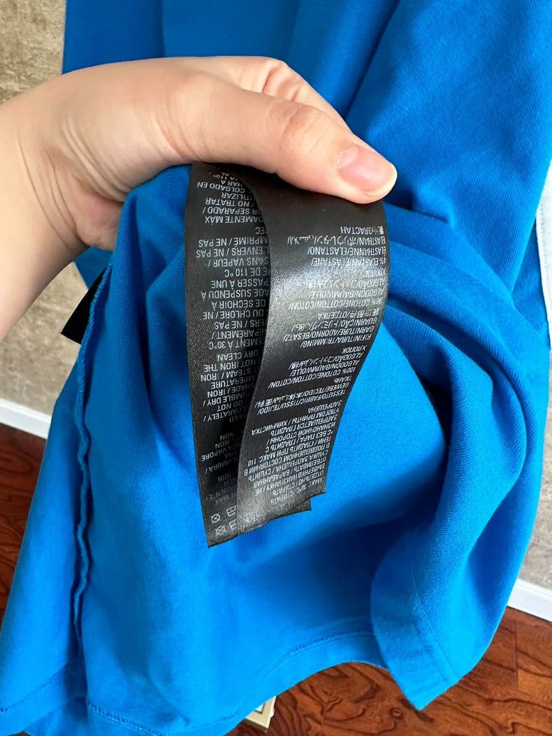 Balenciaga Balenciaga Co-branded L size short sleeve Size US L / EU 52-54 / 3 - 5 Thumbnail