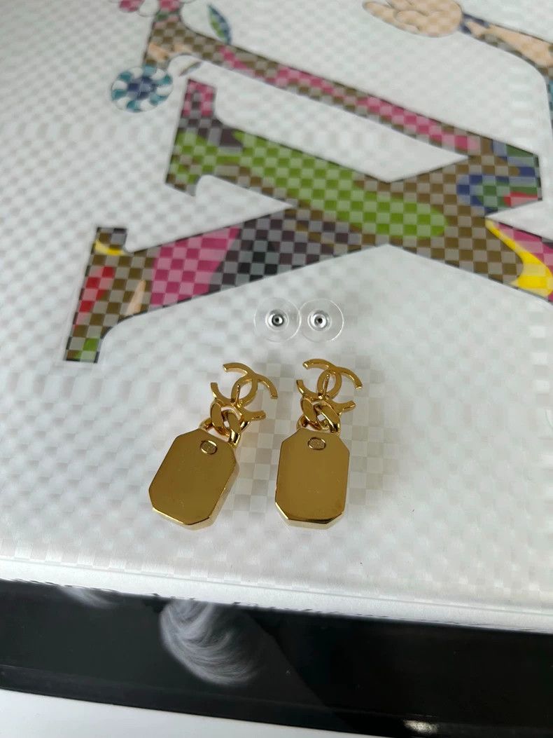 Chanel Chanel Double c square drill earrings Size ONE SIZE - 4 Thumbnail