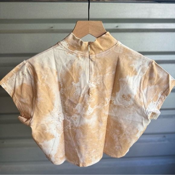 Adidas NWT ADIDAS WOMEN’S CLOUD SPLATT T-SHIRT SZ LARGE L Size L / US 10 / IT 46 - 5 Thumbnail