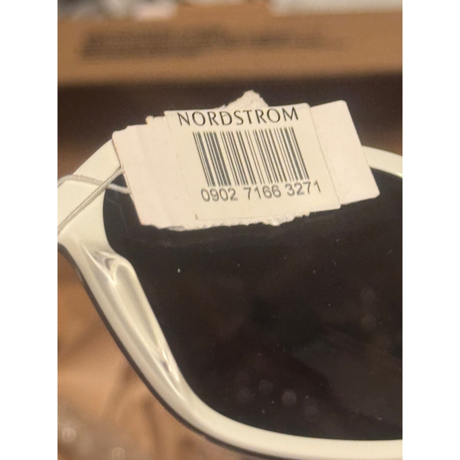 Alaia Alaïa 56mm Square Sunglasses white grey Size ONE SIZE - 6 Thumbnail