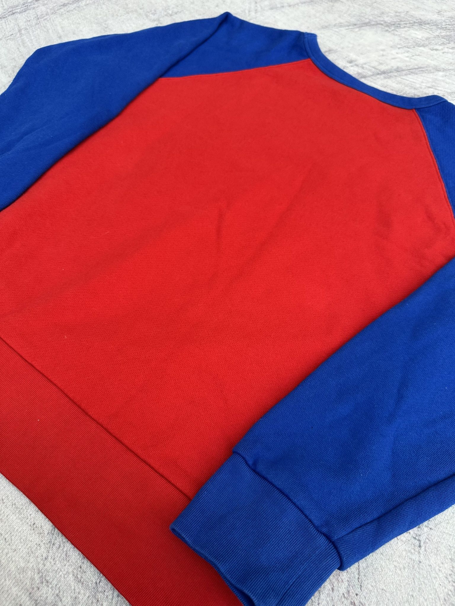 Gucci Gucci Sweatshirt Distressed Logo Print Red and Blue Crewneck Size US S / EU 44-46 / 1 - 13 Thumbnail
