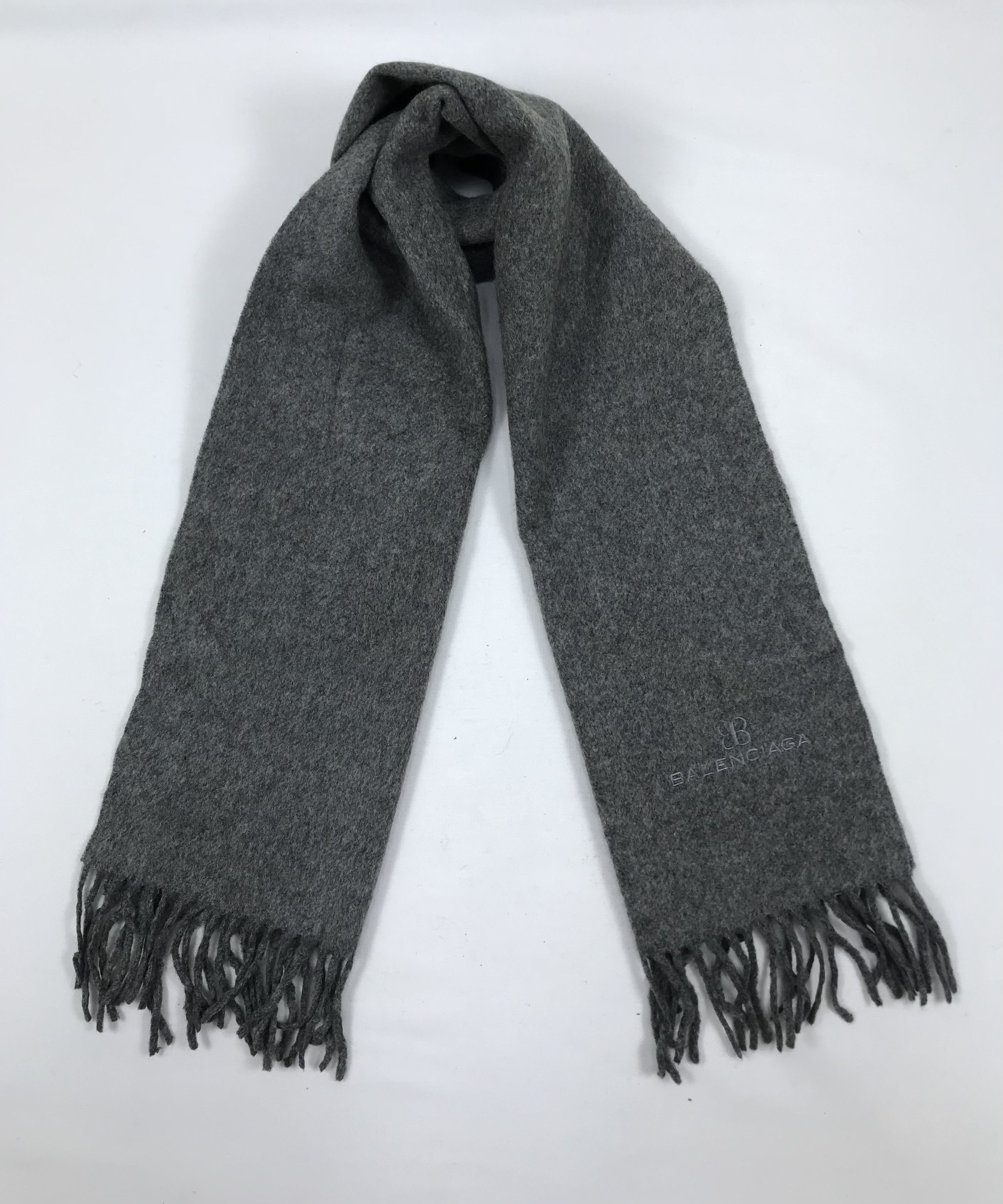 Balenciaga Balenciaga Luxury Scarf / Muffler / Wool Size ONE SIZE - 4 Thumbnail