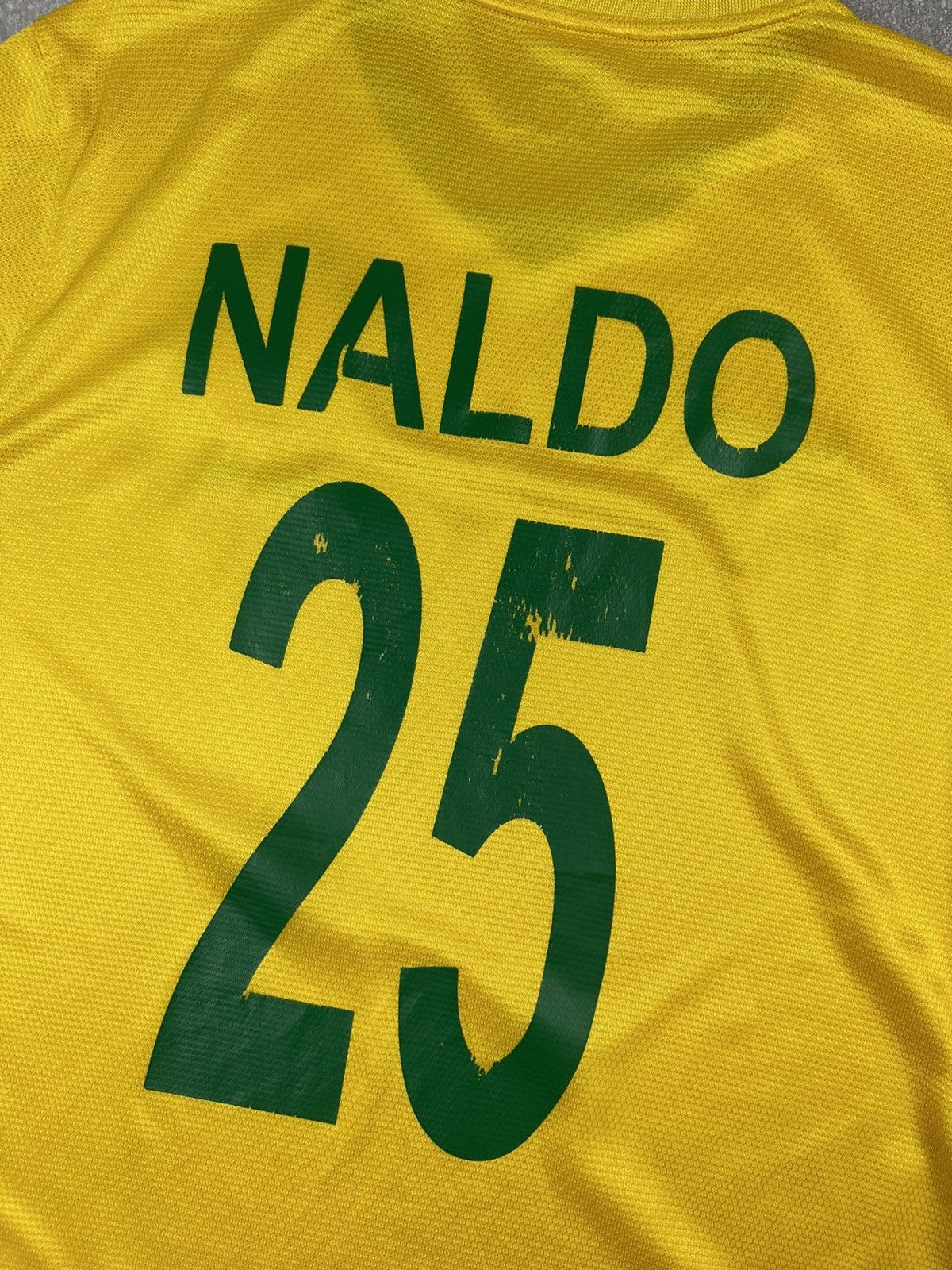 Nike Nike Brazil National Team Naldo #25 Soccer Jersey 447931-703 Size US M / EU 48-50 / 2 - 12 Thumbnail