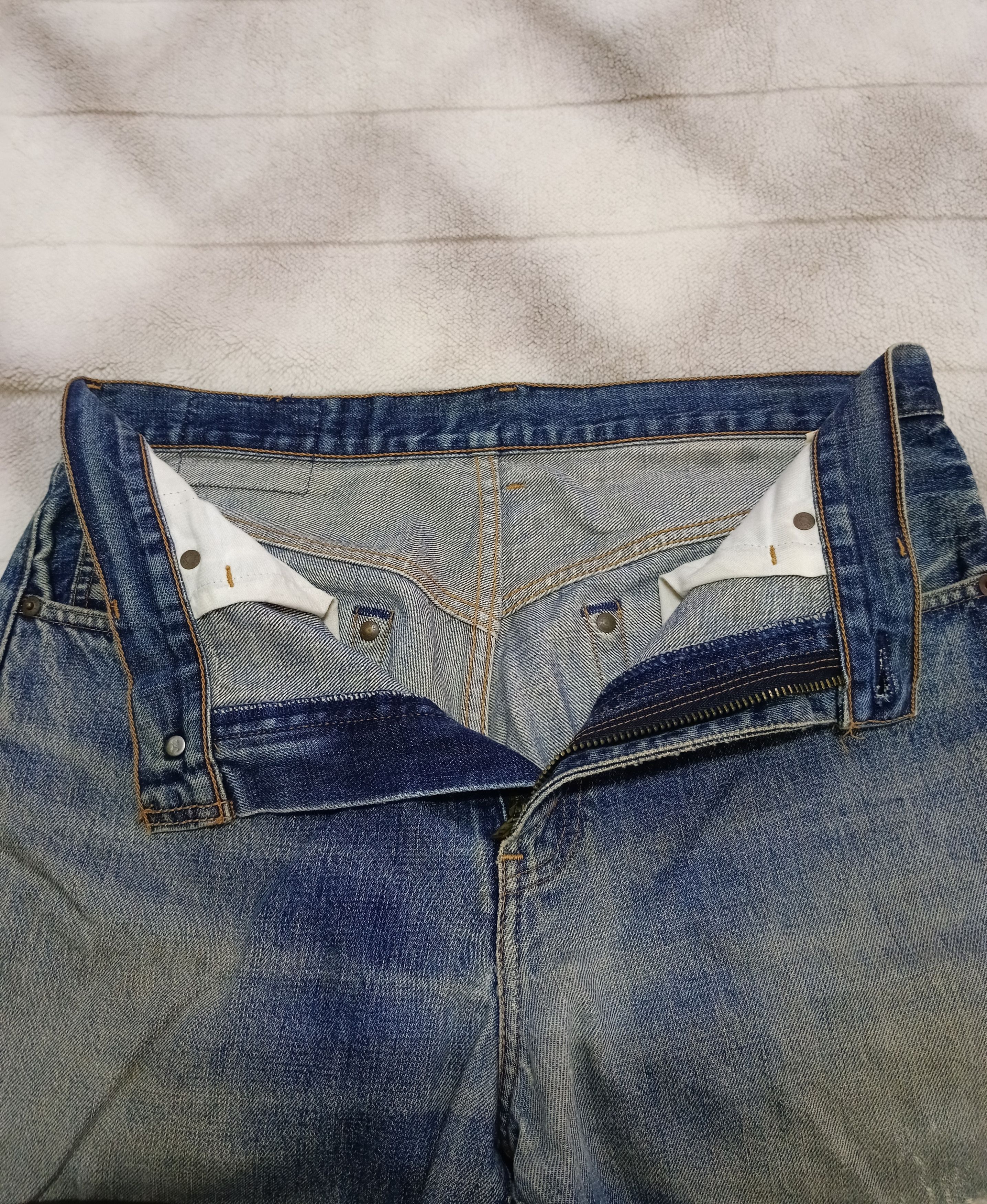 Levi's Vintage Clothing DISTRESSED LEVIS BIG E 504Z SELVEDGE Size US 33 - 9 Thumbnail