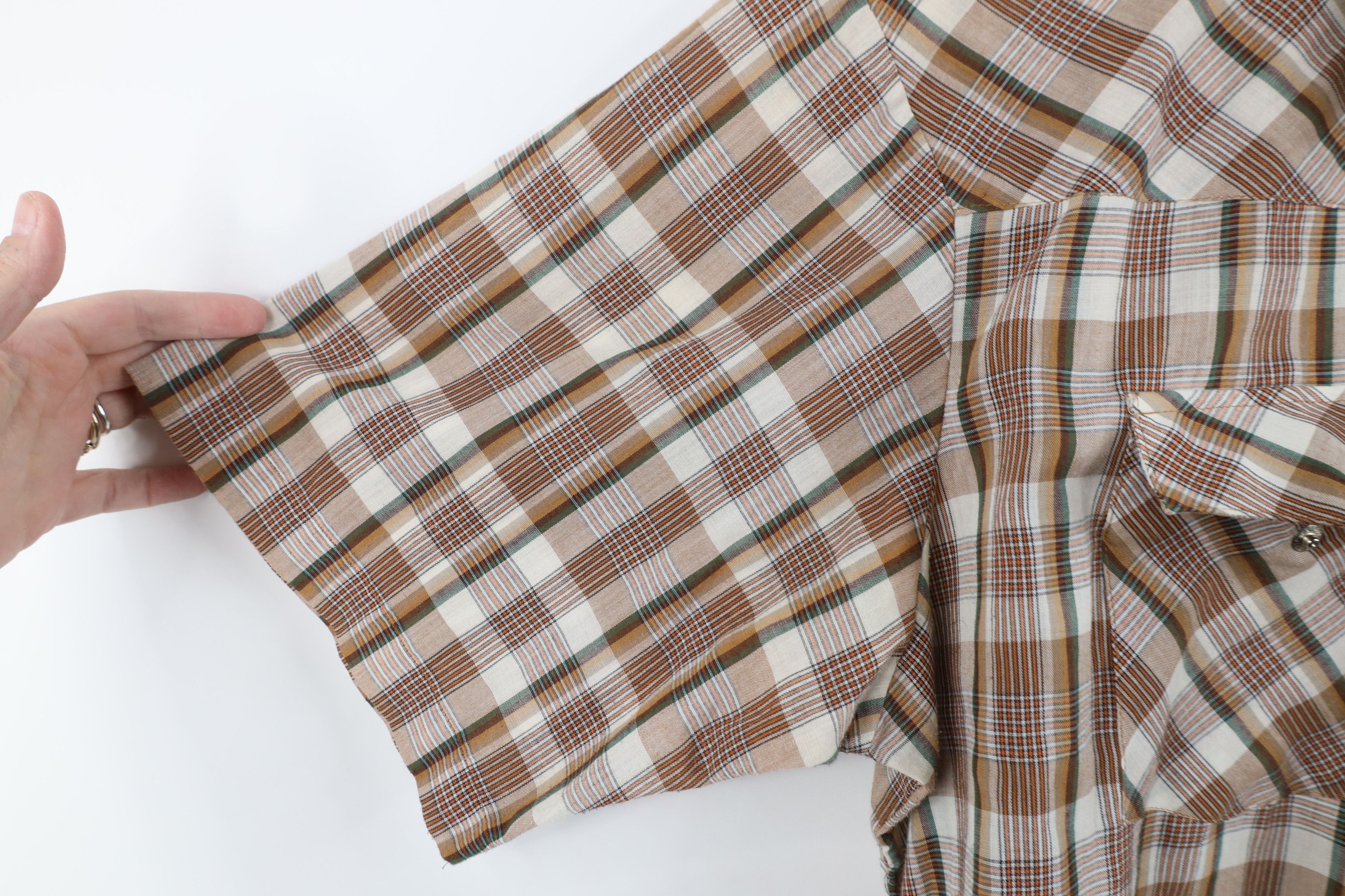 Vintage Vintage 70s Streetwear Western Short Sleeve Button Shirt Size US XL / EU 56 / 4 - 6 Thumbnail
