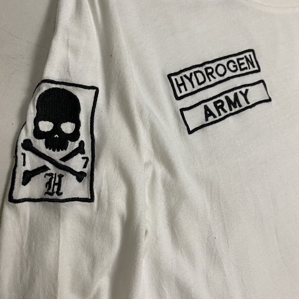 HYDROGEN HYDROGEN Hydrogen Long-sleeved T-shirt with Rhinestone Logo Size US M / EU 48-50 / 2 - 6 Thumbnail