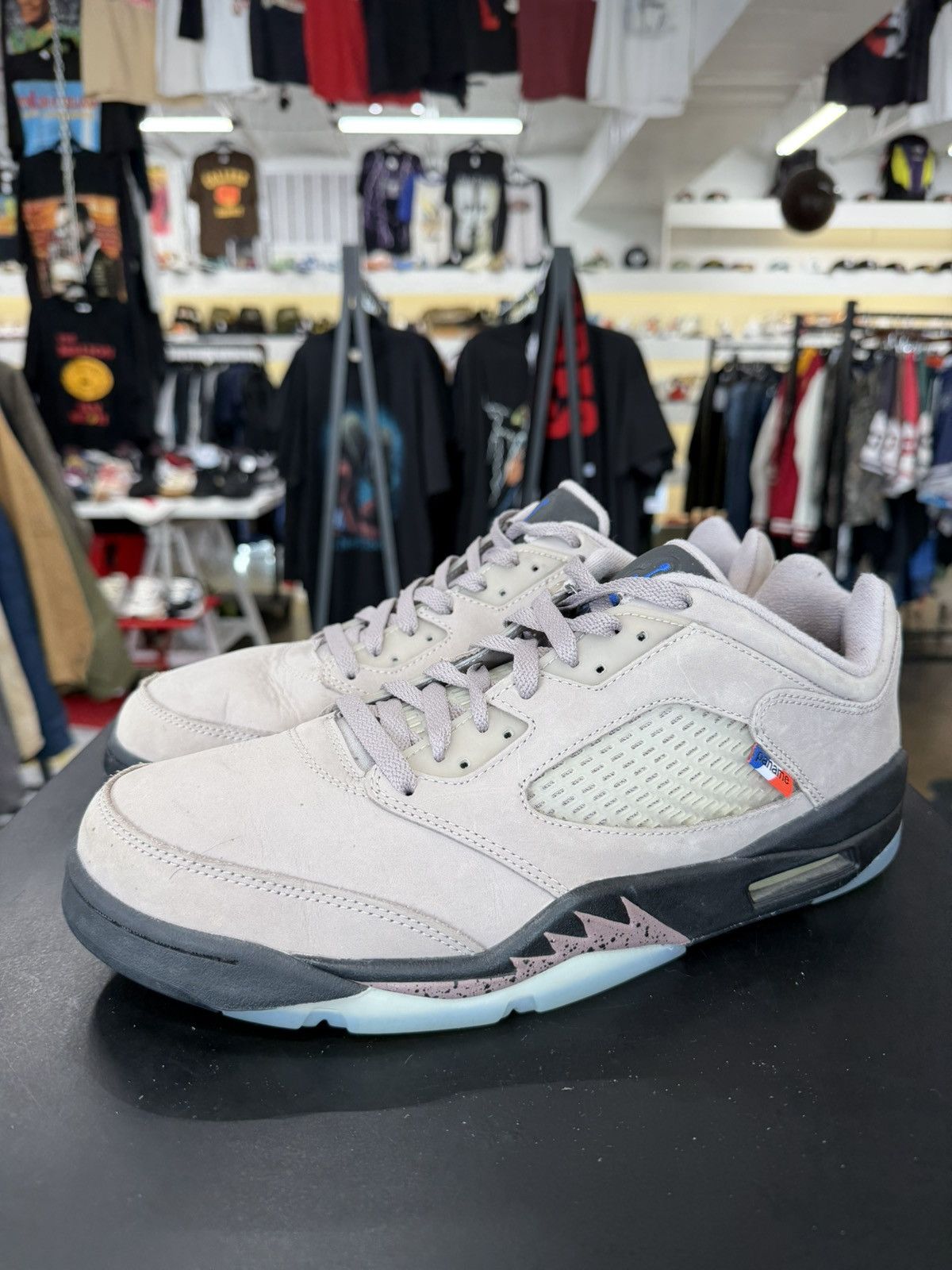 Jordan Brand Air Jordan 5 Low PSG Size 12 (2022) Size US 12 / EU 45 - 1 Thumbnail
