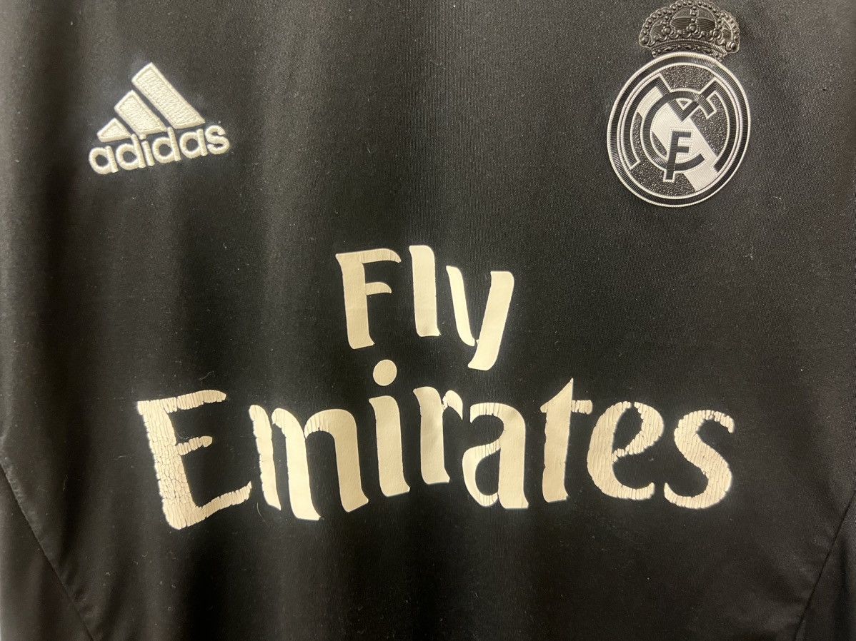 Adidas Ronaldo #7 Real Madrid 2016/17 Third Jersey Size US M / EU 48-50 / 2 - 2 Thumbnail