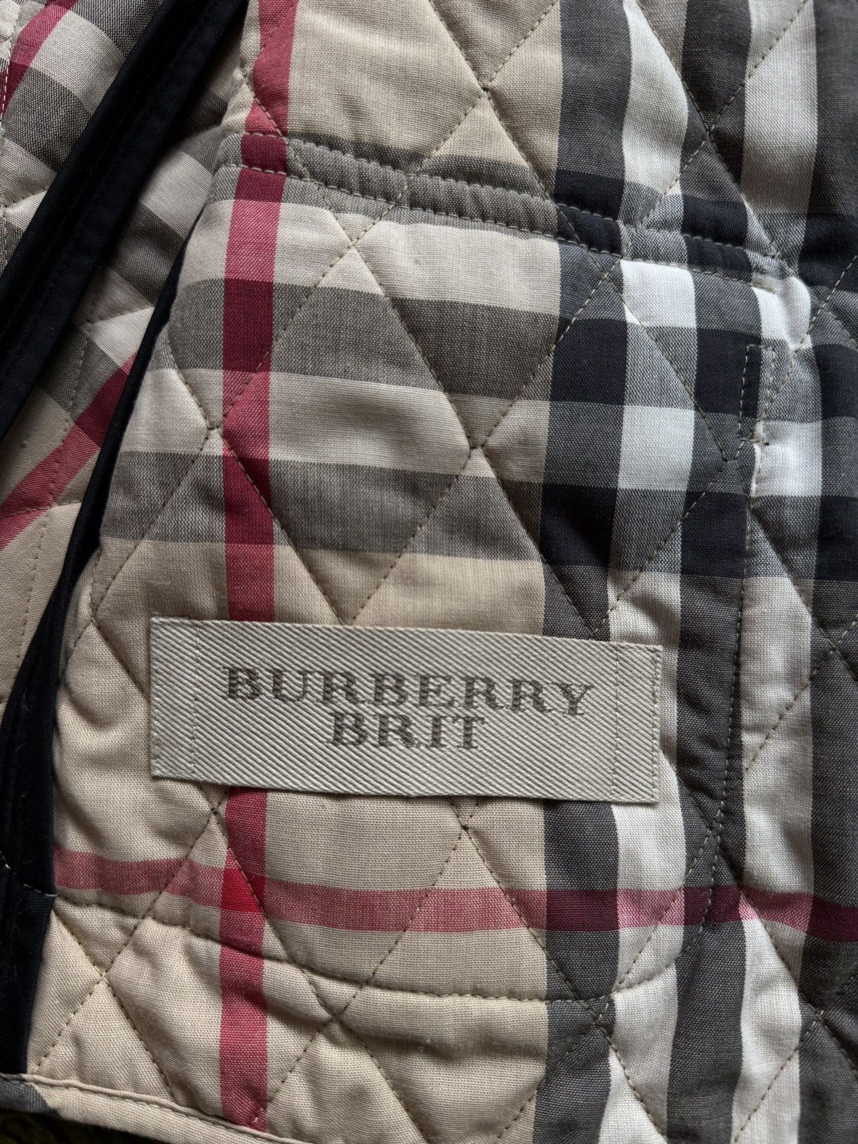 Burberry Burberry Brit nova check lining iconic quilted jacket Size XL / US 12-14 / IT 48-50 - 9 Thumbnail