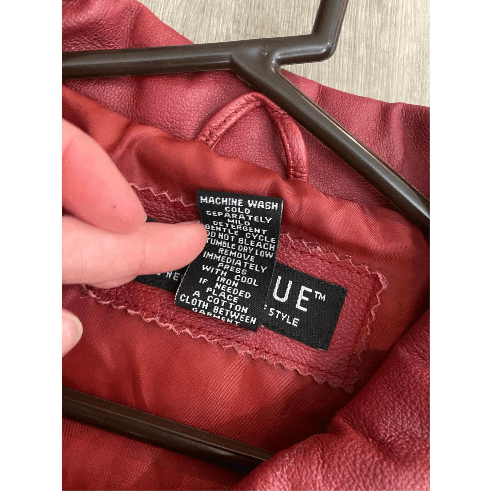 Nordstrom Dialogue Red Quilted Leather Jacket Toggle Button, Sz Medium Size M / US 6-8 / IT 42-44 - 4 Thumbnail