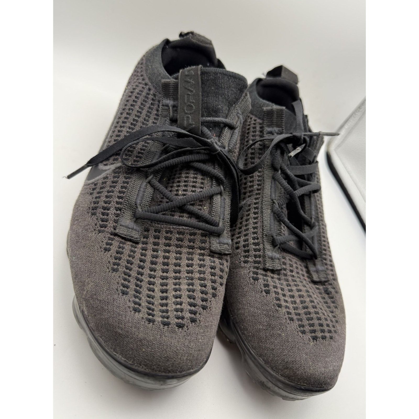 Nike Nike Air VaporMax Flyknit 3 Black (GS) 7Y Women's Size 8.5 Size US 7 / IT 37 - 4 Thumbnail