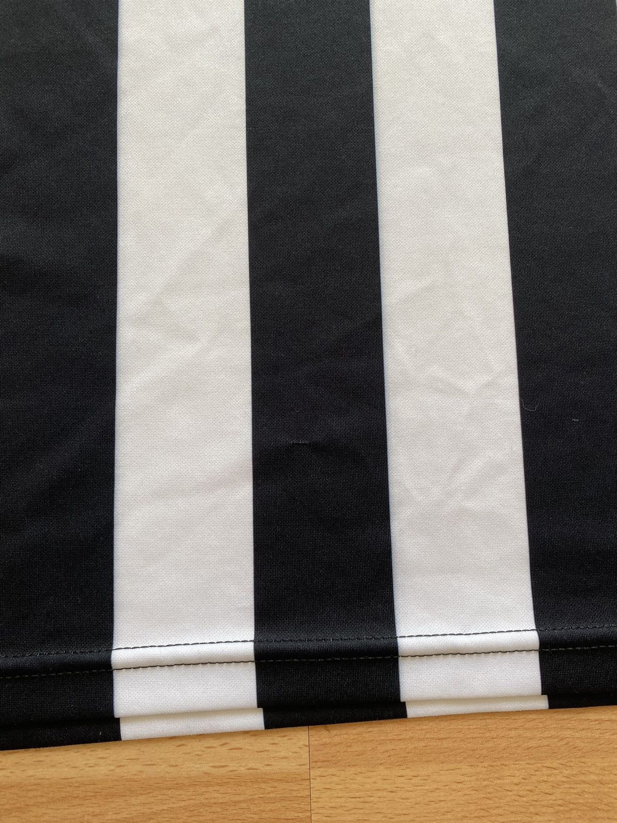 Errea SPENNYMOOR TOWN 2020 2021 HOME FOOTBALL SHIRT JERSEY ERREA Size US L / EU 52-54 / 3 - 8 Thumbnail