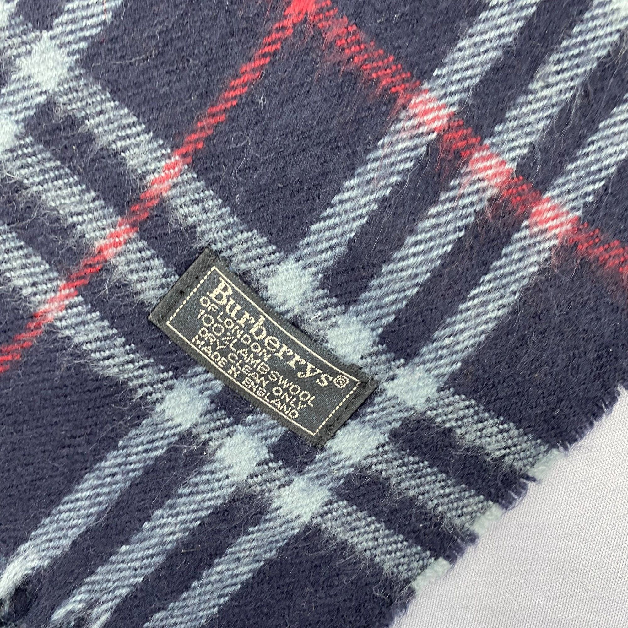 Burberry Vintage Burberry Scarf Muffler Wool Nova Check Fringe Scarve Size ONE SIZE - 4 Thumbnail