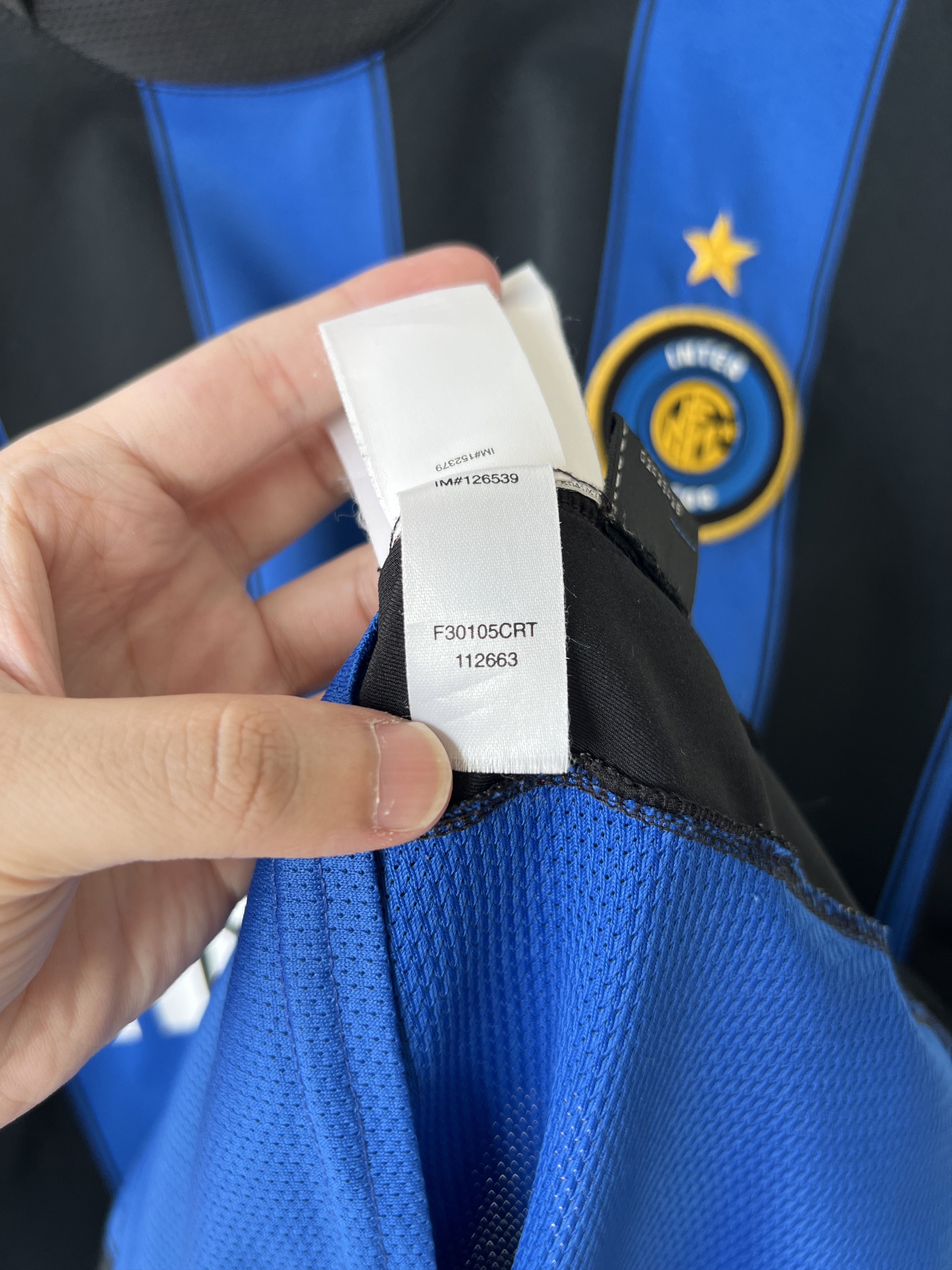 Nike (M) Inter Milan 2003-04 Home Long Sleeve Kit Recoba #20 Size US M / EU 48-50 / 2 - 4 Thumbnail