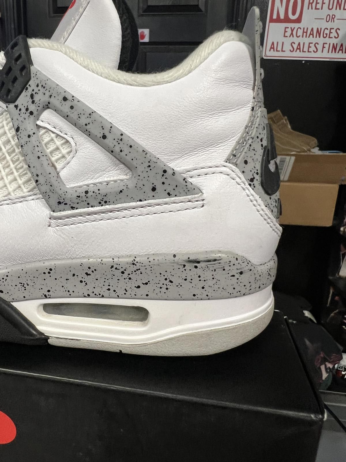Jordan Brand Jordan 4 ‘White Cement’ Size US 9 / EU 42 - 7 Thumbnail