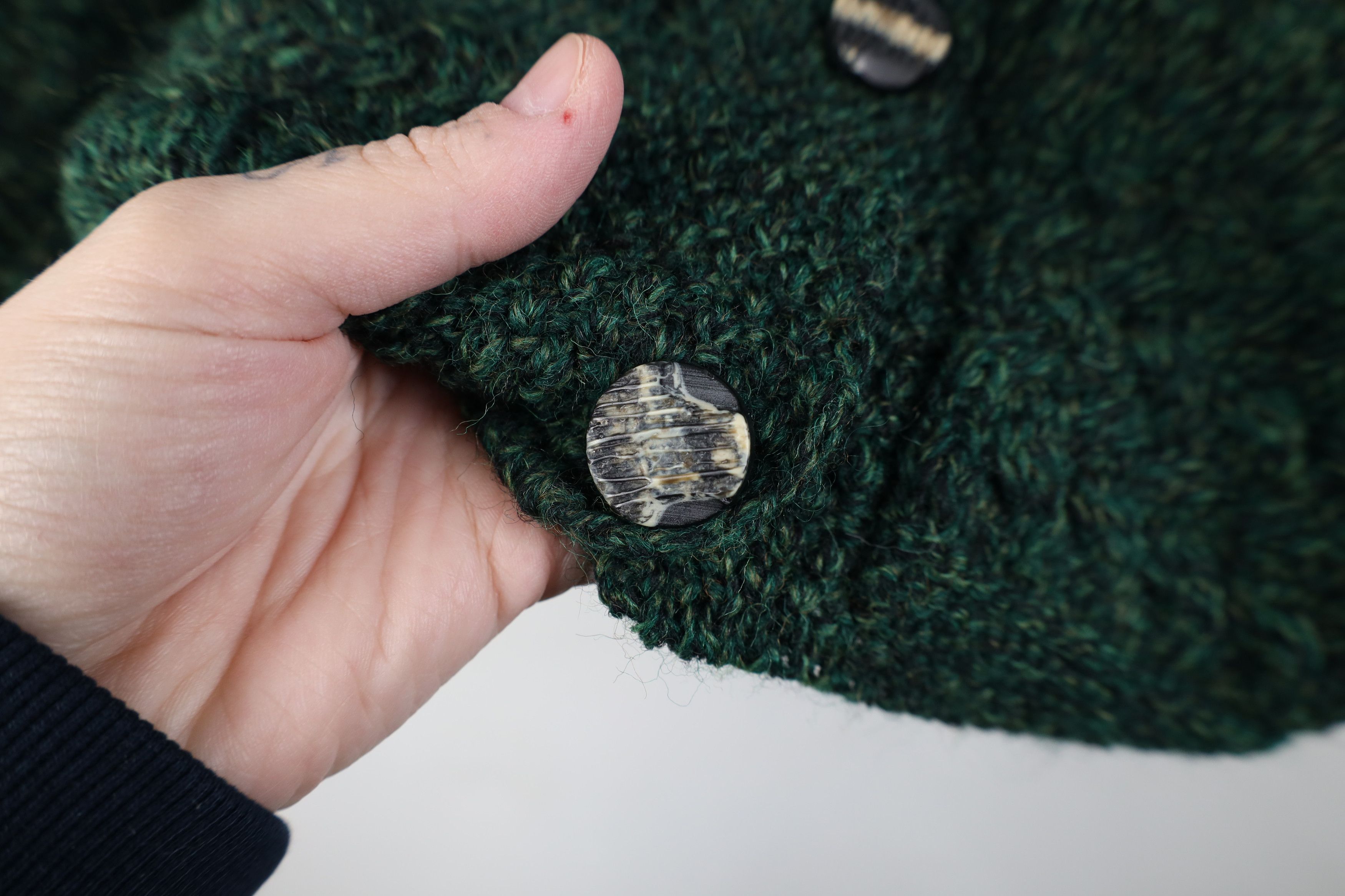 Vintage Vintage 90s Streetwear Fisherman Cable Knit Cardigan Sweater Size XL / US 12-14 / IT 48-50 - 4 Thumbnail