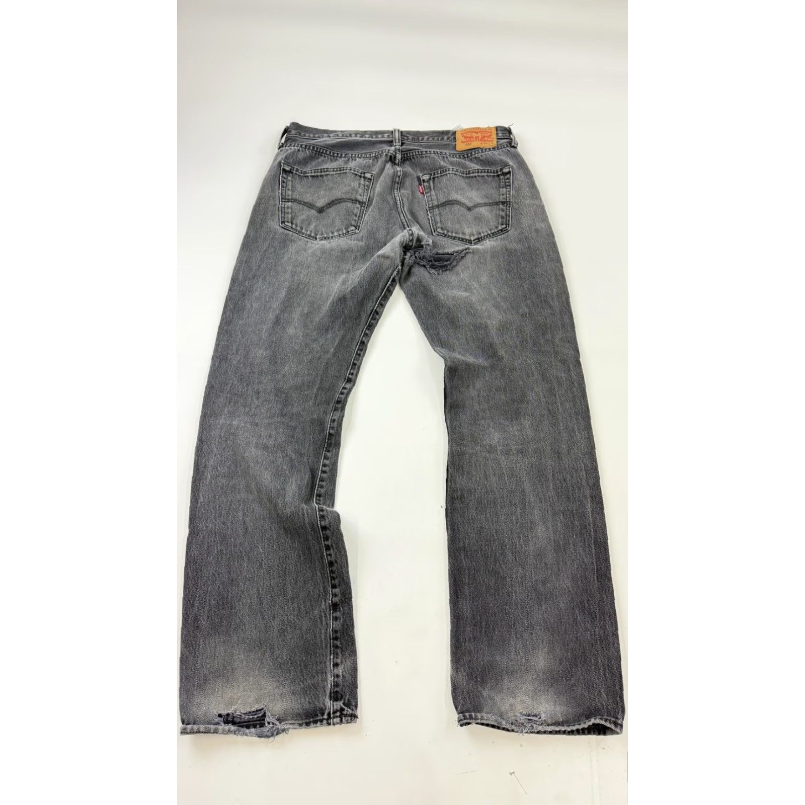Levi's Levi's 501 Jeans Mens 36x34 Button Fly Distressed Black Gray Crotch Repair Size US 36 / EU 52 - 7 Thumbnail