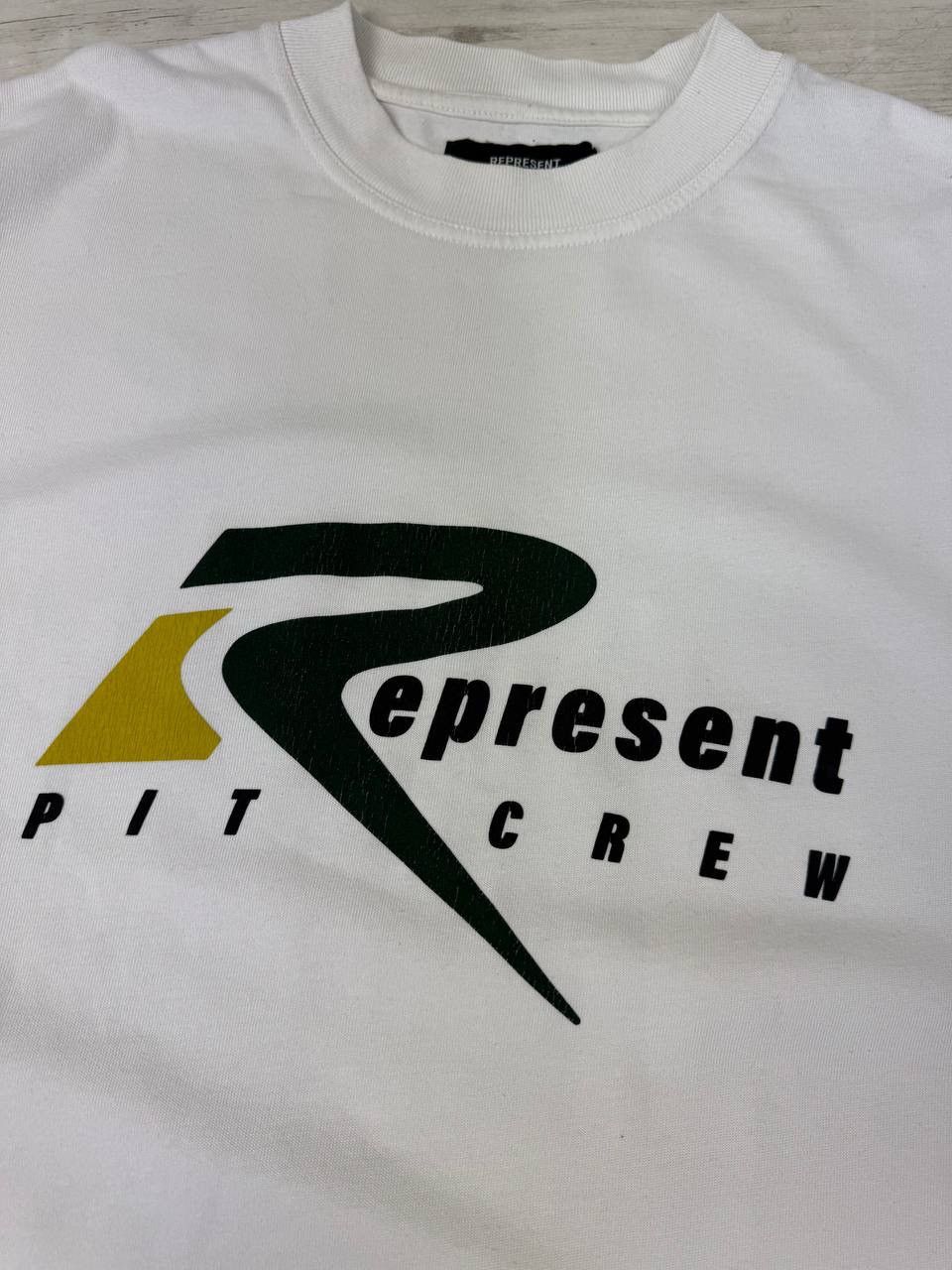 Represent Clo. Represent Pit Crew T Shirt Tee Big Logo Size US M / EU 48-50 / 2 - 4 Thumbnail