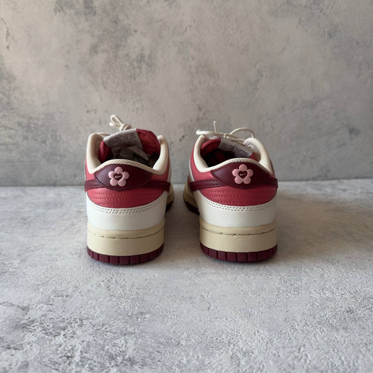Nike Nike Dunk Low 'Valentine's Day HF0736-161 Size 38,5 Size US 7.5 / IT 37.5 - 3 Thumbnail