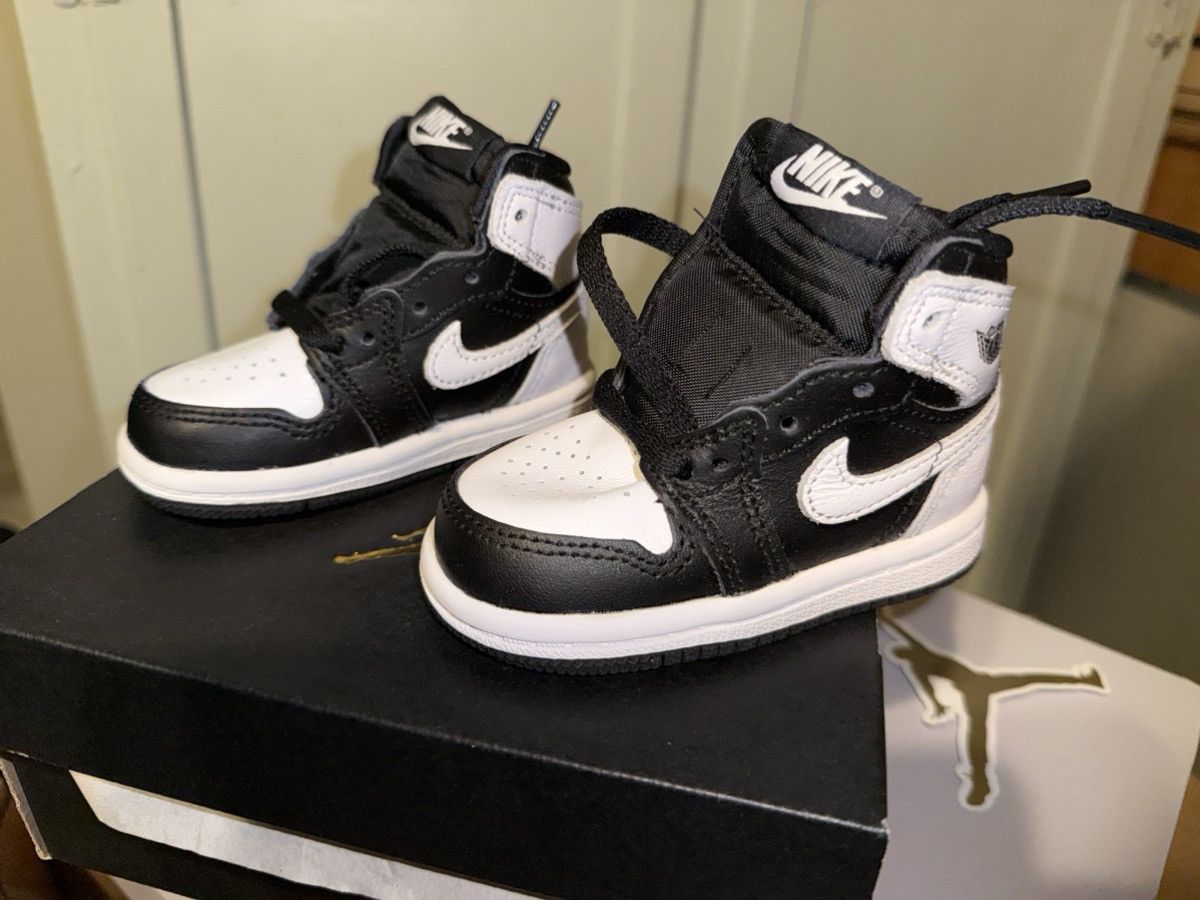 Jordan Brand NEW! Nike Air Jordan 1 Retro OG High TODDLER size 4c OG Box! Size US 5 / EU 37 - 1 Thumbnail