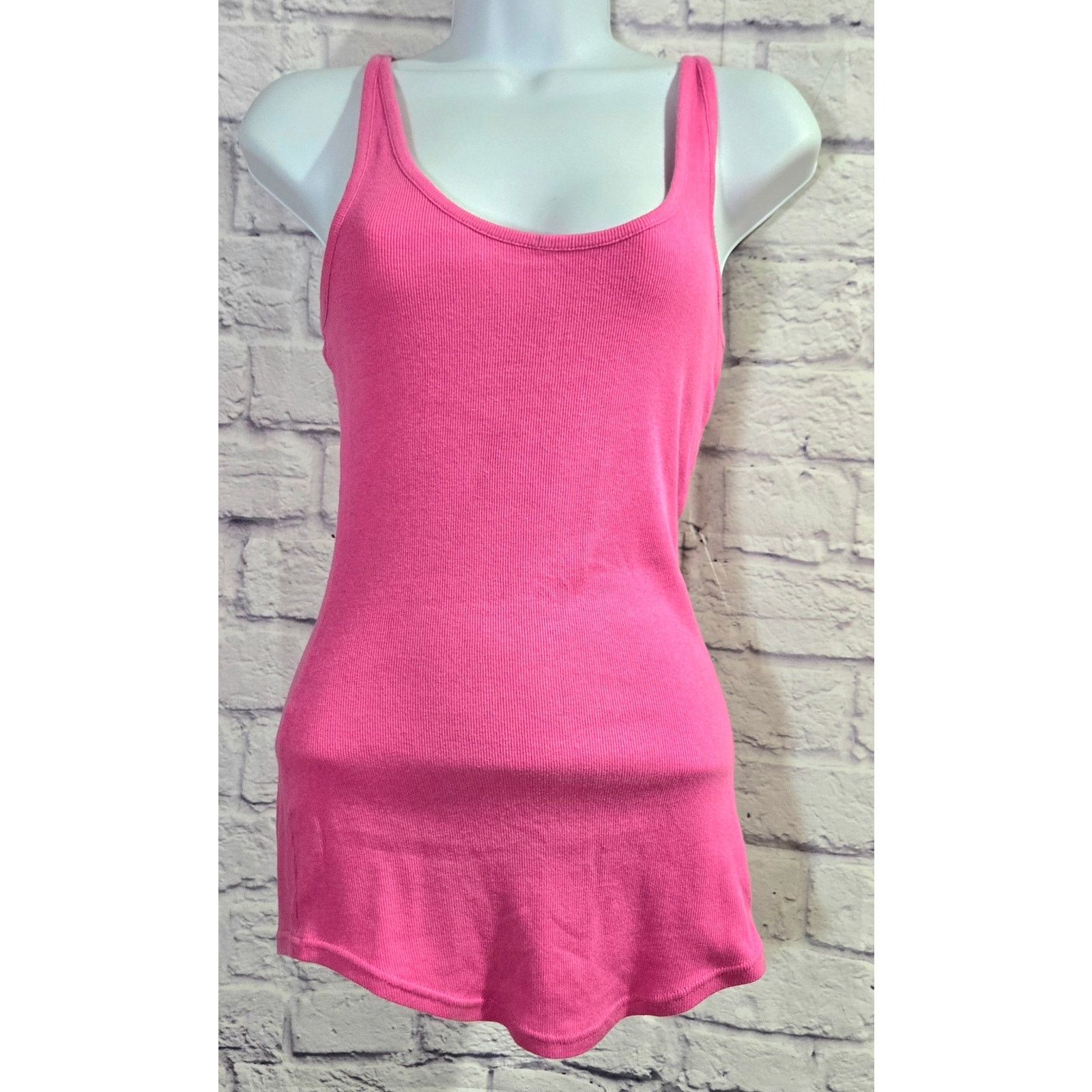 Other Xhilaration Pink Racerback Sleep Top M Lightweight Size M / US 6-8 / IT 42-44 - 1 Thumbnail
