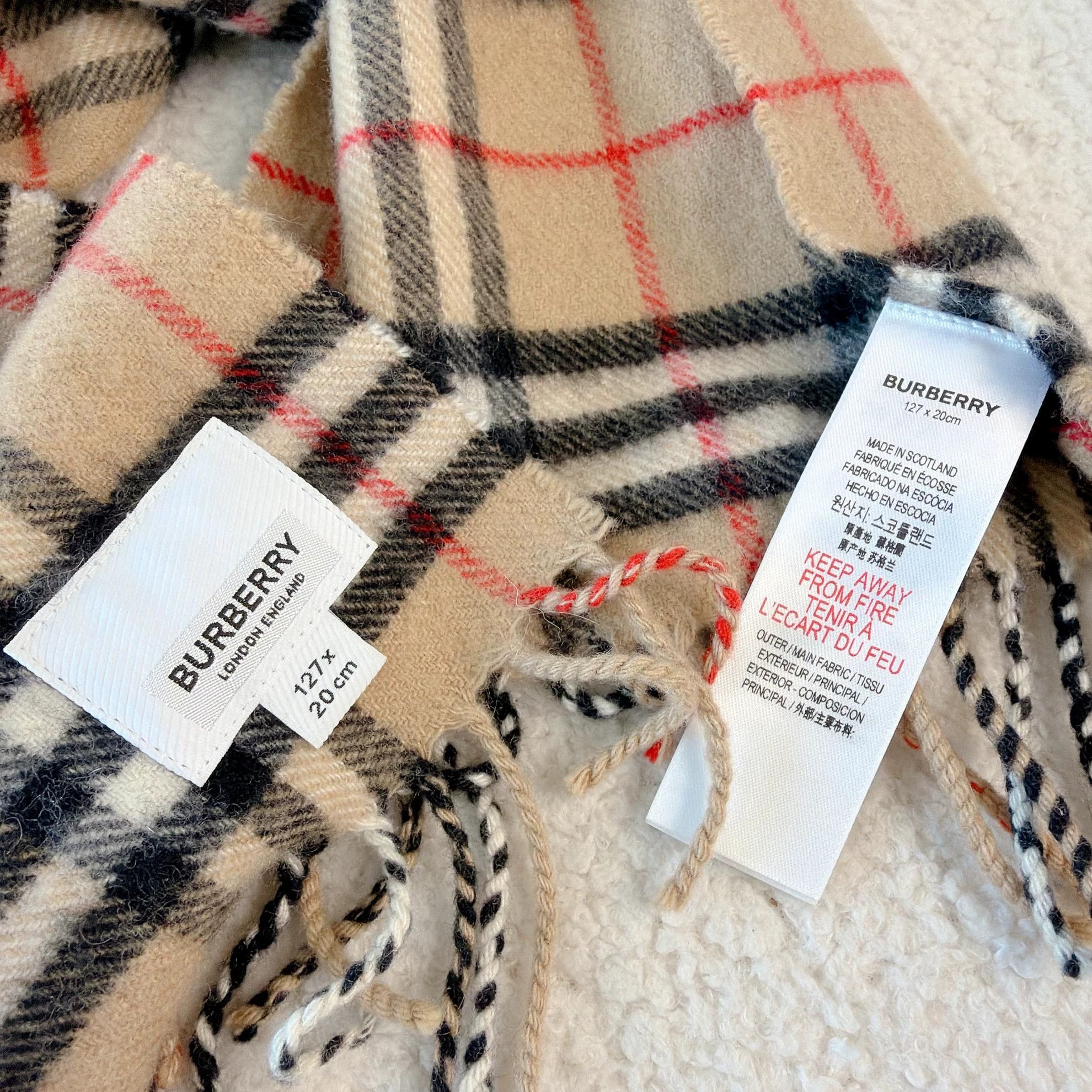 Burberry Burberry Narrow Check Cashmere Scarf 8129 Size ONE SIZE - 4 Thumbnail