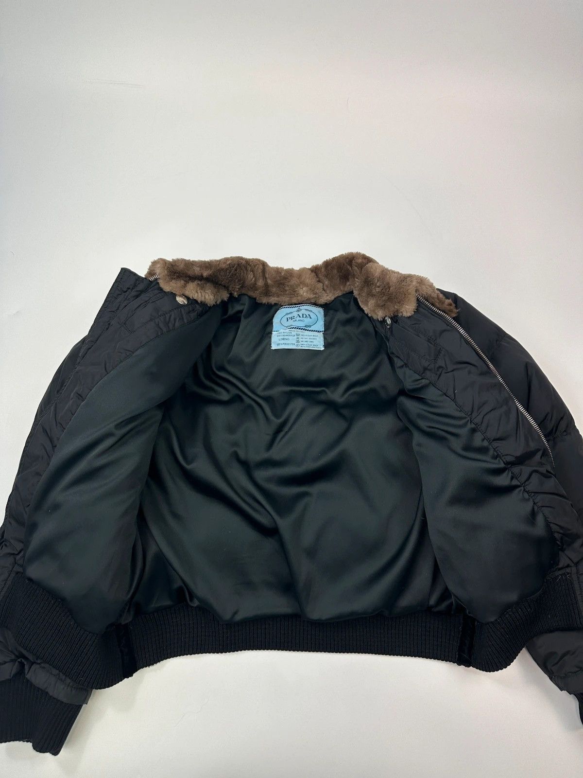 Prada Prada Milano FW1994 Black Cropped Bomber Puffer Jacket Size M / US 6-8 / IT 42-44 - 8 Thumbnail