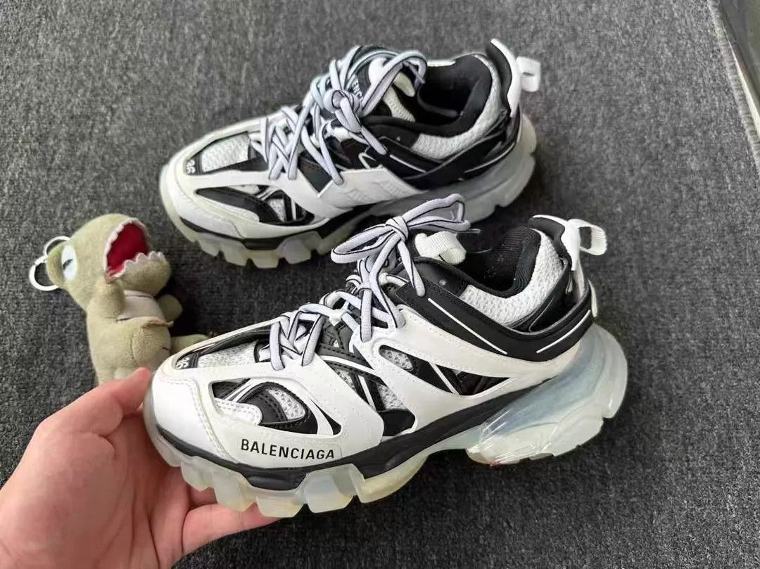 Balenciaga Balenciaga Track 36 Black White Panda Size US 5.5 / IT 35.5 - 2 Thumbnail