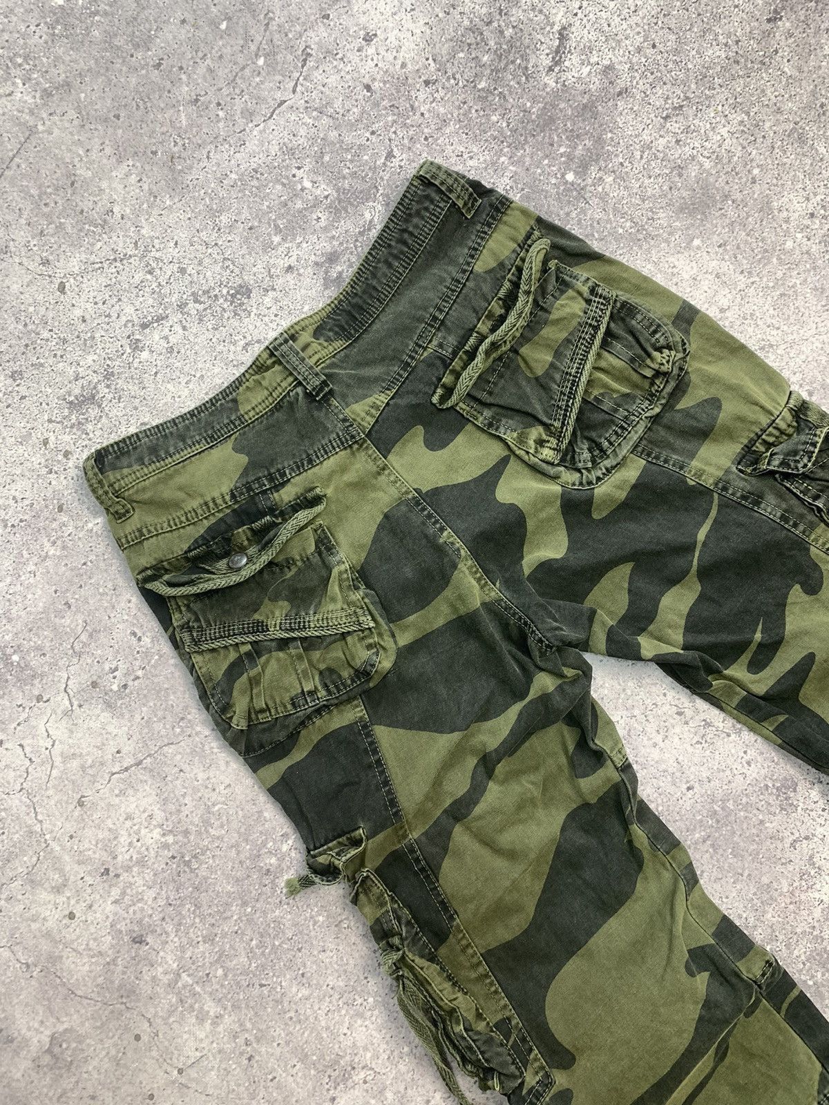 Japanese Brand × Vintage Vintage Junya Watanabe Balenciaga Style Bondage Cargo Pants Size US 32 / EU 48 - 15 Thumbnail