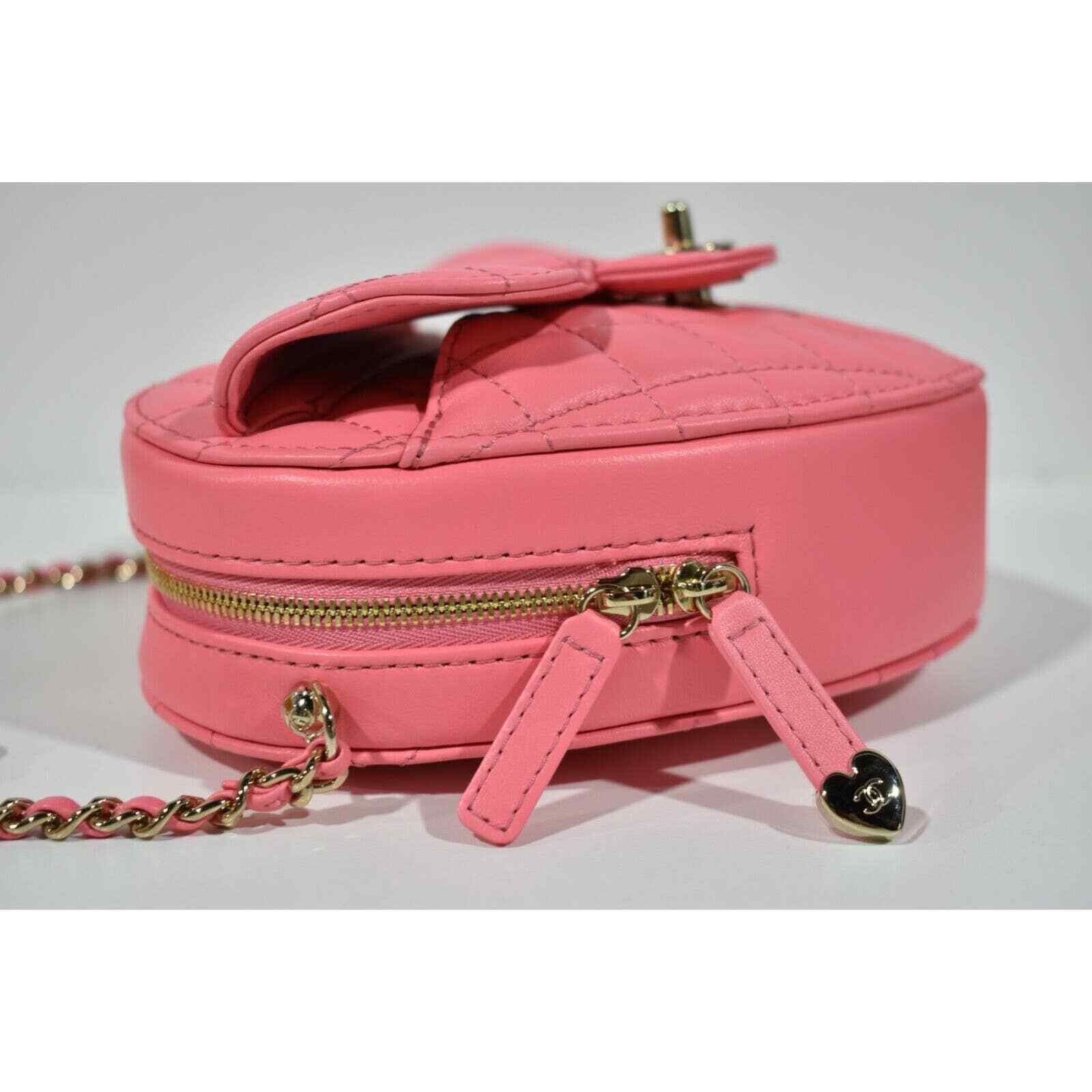 Chanel Chanel Large Heart Quilted Flap Chain Shoulder Crossbody Bag Size ONE SIZE - 6 Thumbnail