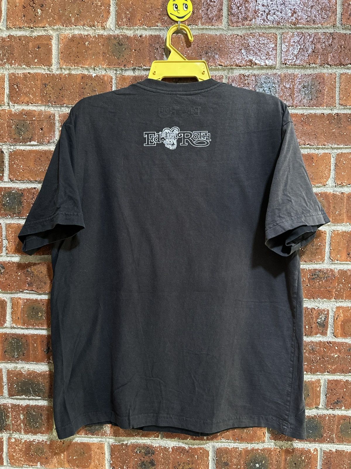 Vintage Thrashed Vintage Rat Fink A Tude Sun Faded Skateboard Tee Size US L / EU 52-54 / 3 - 7 Thumbnail