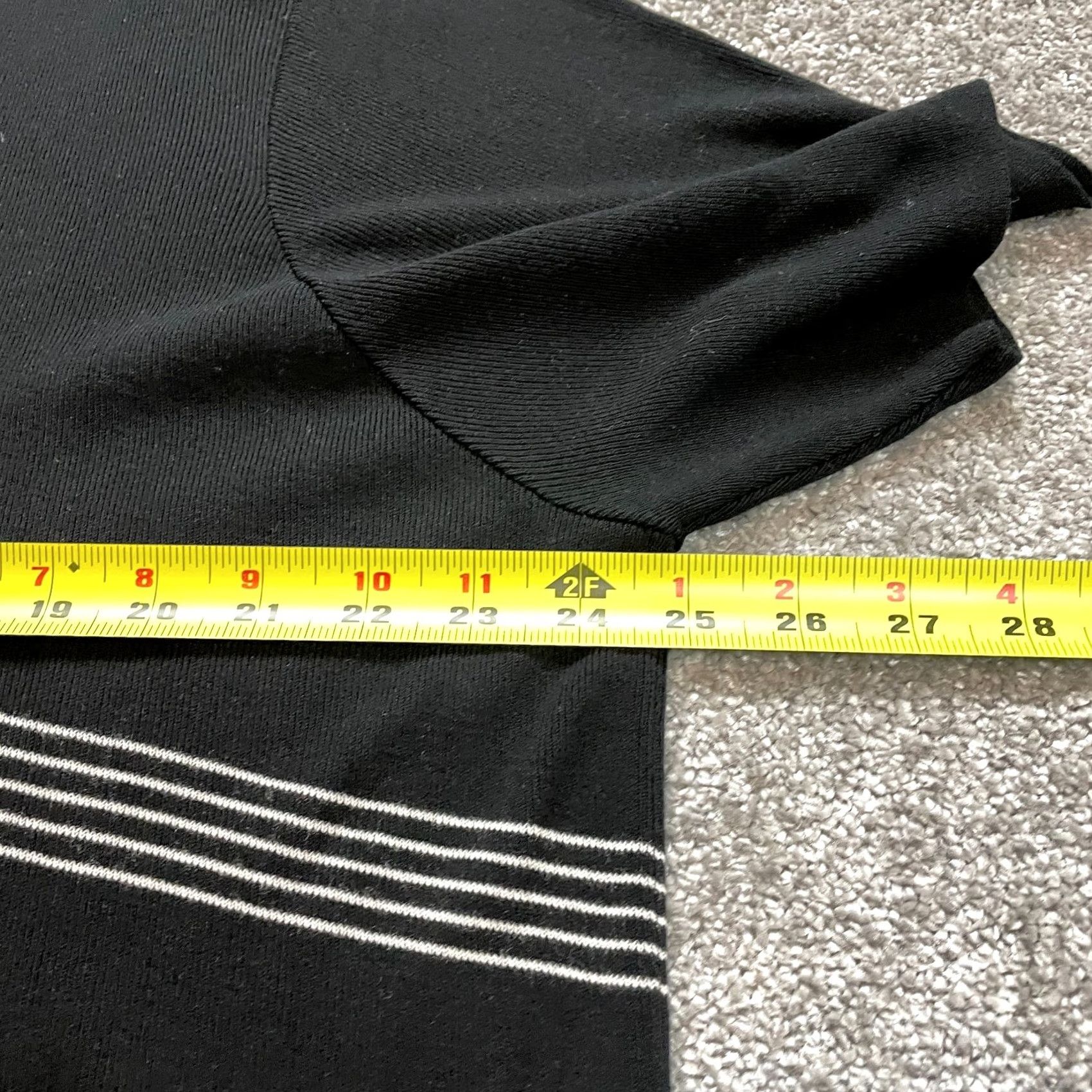 Liz Claiborne VINTAGE Liz Claiborne Sweater Womens 2X Black Striped Pullover Short Sleeve Pullover Knit Collar Casual Vintage Mens Ladies Girls Size XXL / US 16-18 / IT 52-54 - 6 Thumbnail
