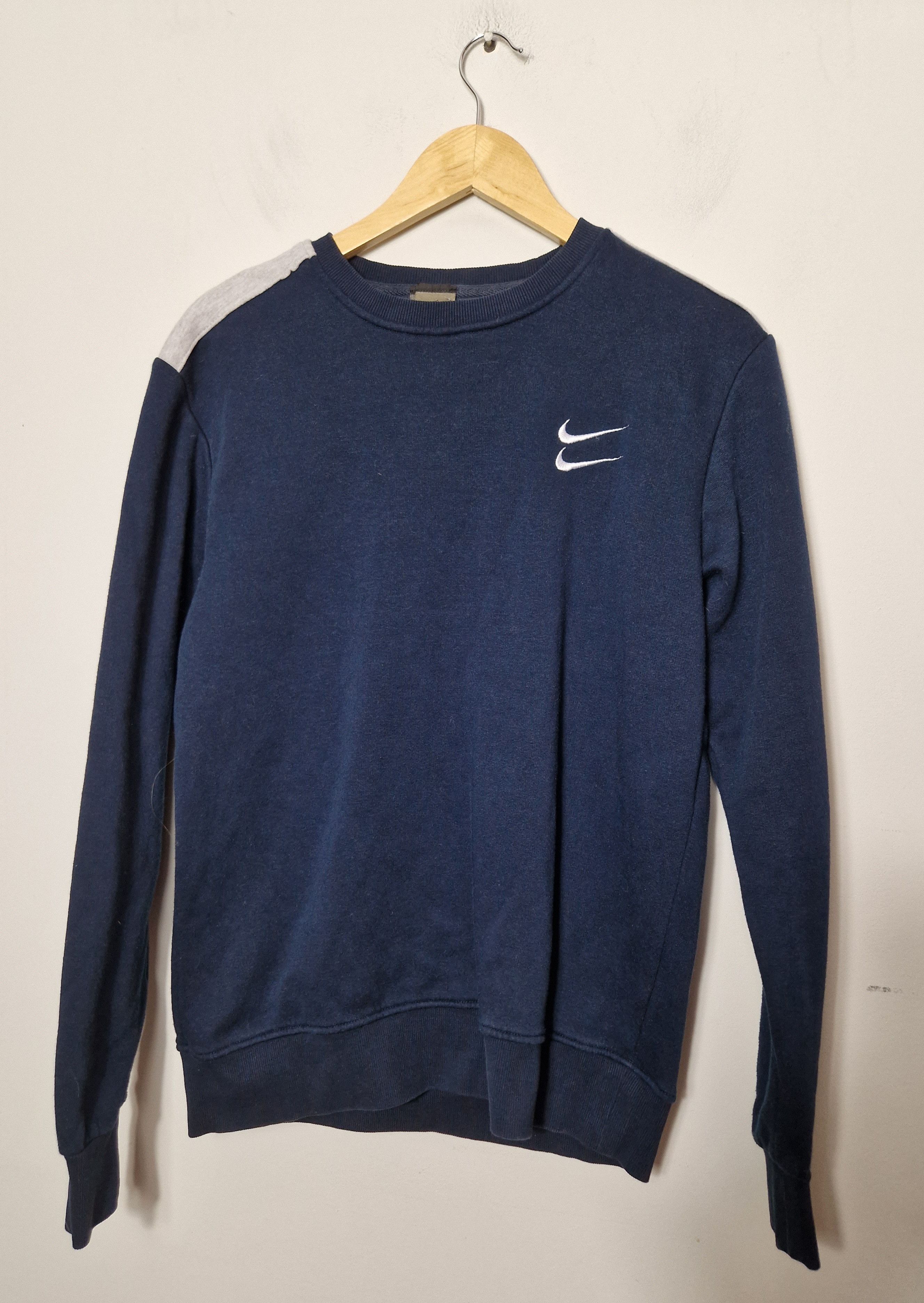 Nike × Vintage Nike vintage multiswoosh sweatshirt Size US L / EU 52-54 / 3 - 1 Thumbnail