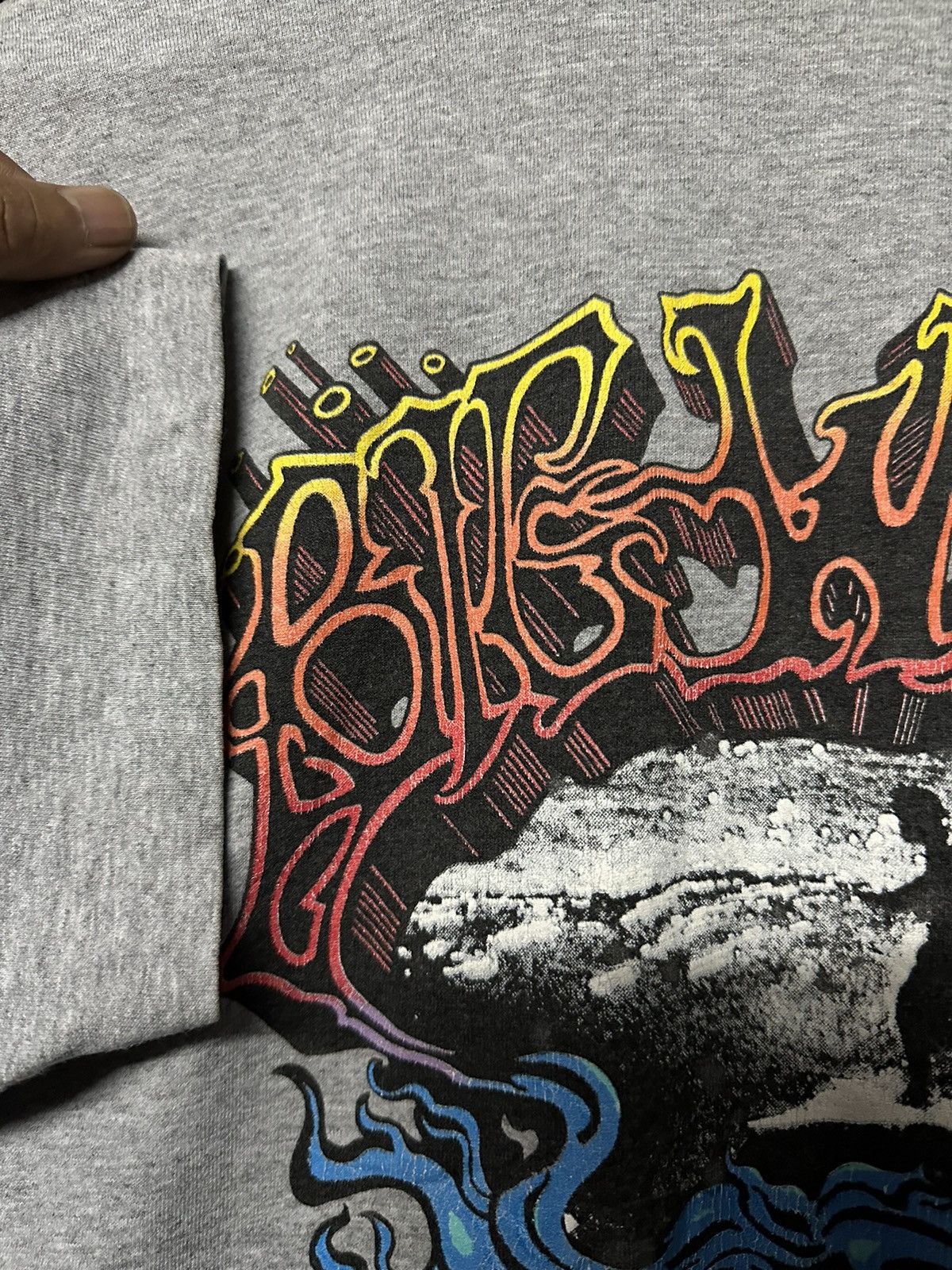 Vintage Vintage 90s Surf And Sweat Big Wave Tee Size US L / EU 52-54 / 3 - 5 Thumbnail