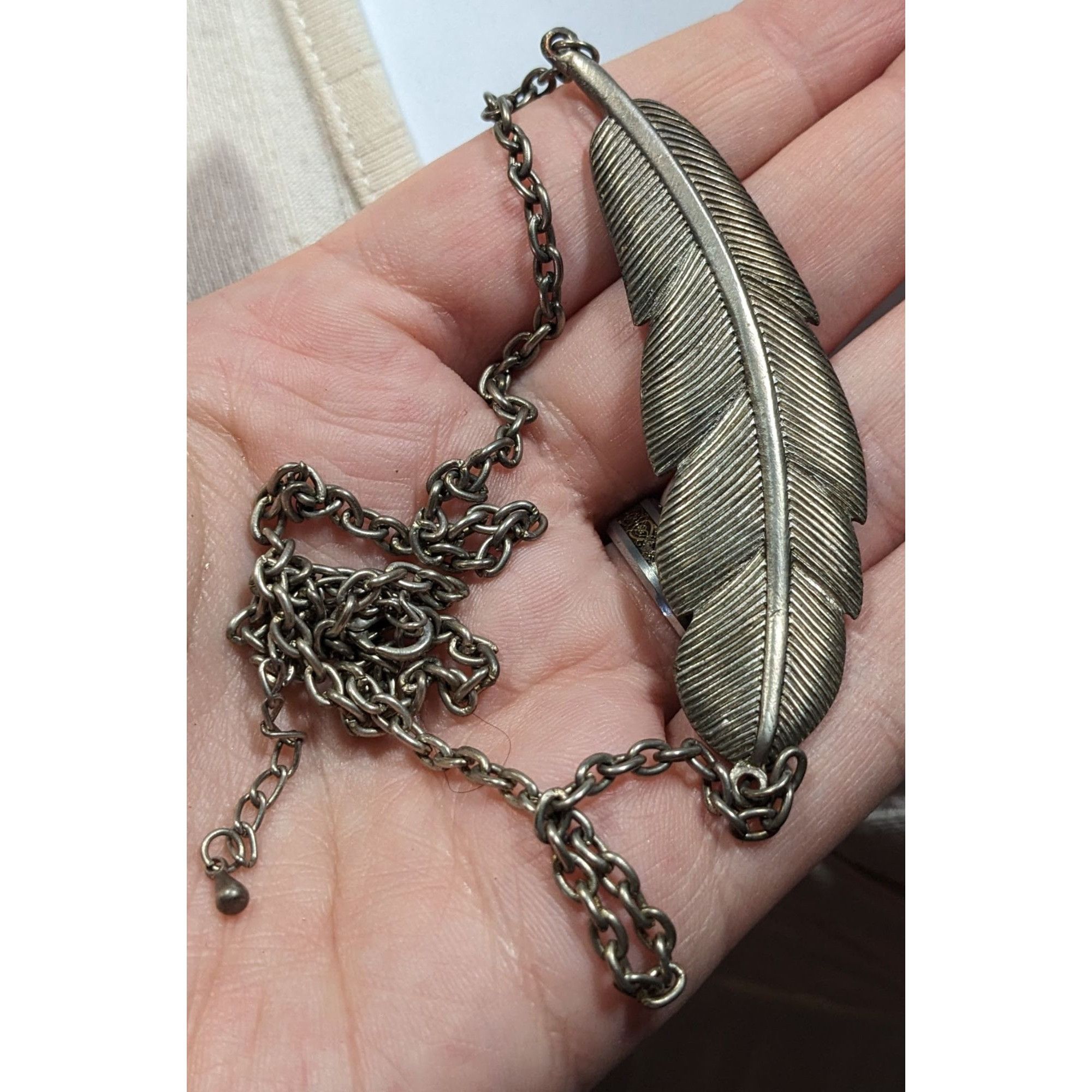 Other Nature Inspired Silver Tone Feather Necklace Size ONE SIZE - 3 Thumbnail