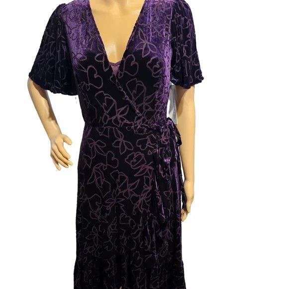 Calvin Klein Short Sleeve V-Neck Ruffled Hem Faux Wrap Velvet Purple Size XS / US 0-2 / IT 36-38 - 1 Thumbnail