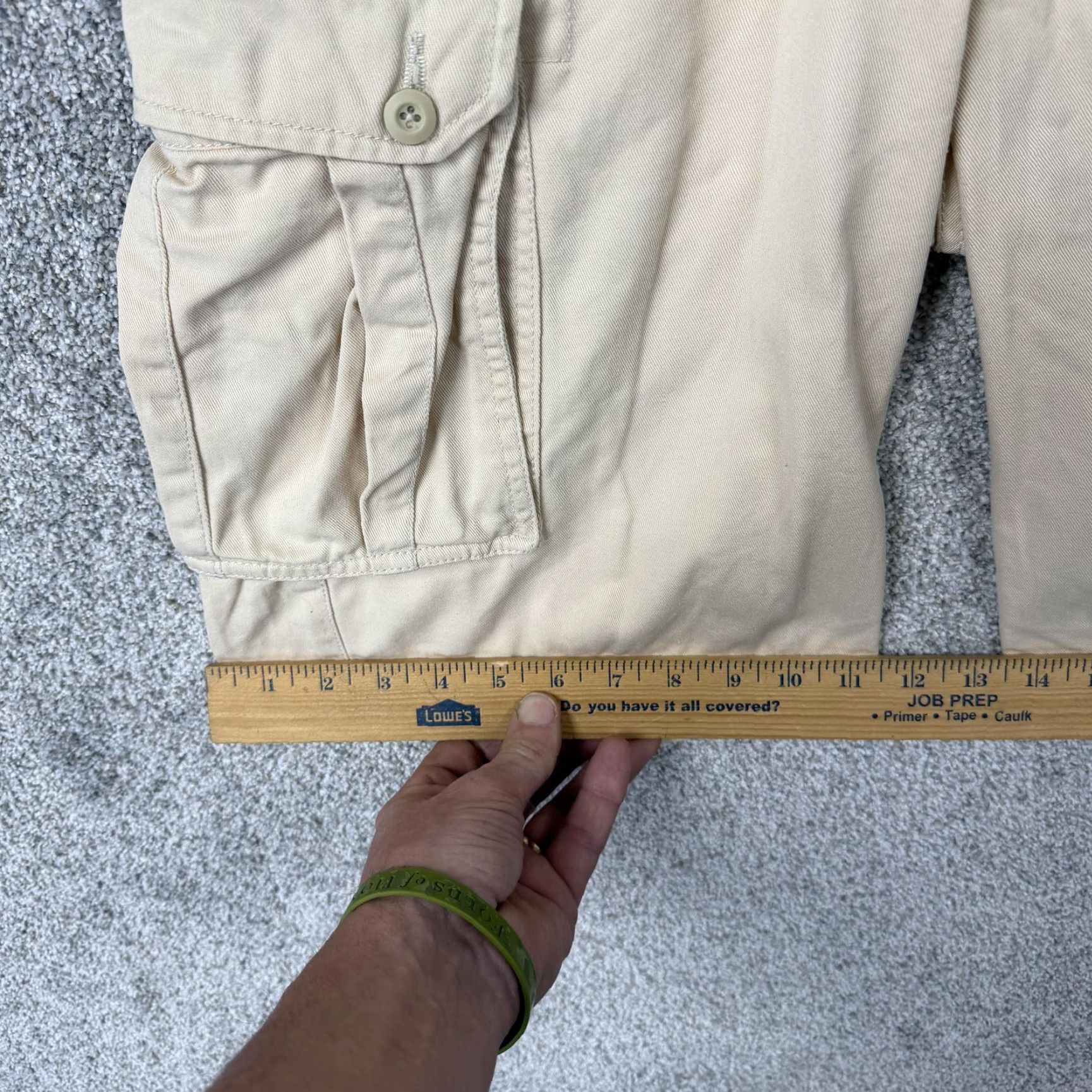 Vintage Vtg OTB Cargo Shorts Mens 28x9 Beige Canvas Cargo Pocket Pockets Flat Front Zip Fly Modern Grunge Outdoor Retro 90s Mens Size US 28 / EU 44 - 4 Thumbnail