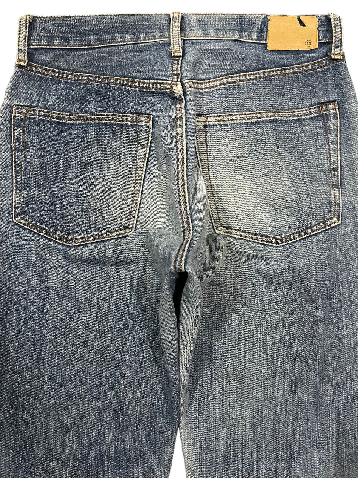 Uniqlo Vintage Japanese Uniqlo Blue Wash Distressed Baggy Jeans Size US 30 / EU 46 - 5 Thumbnail