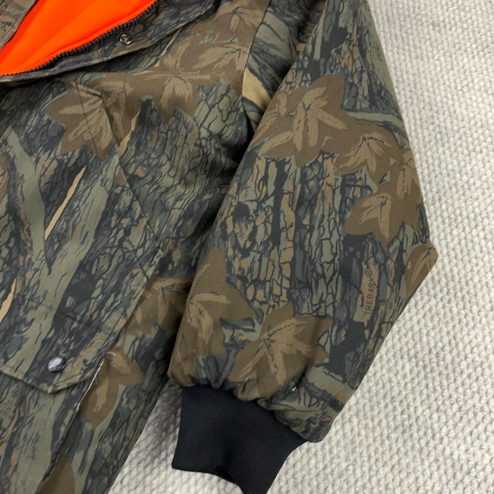 Vintage VINTAGE Winchester Jacket Men Large Trebark Camo Reversible Hooded 90s Parka Size US L / EU 52-54 / 3 - 4 Thumbnail