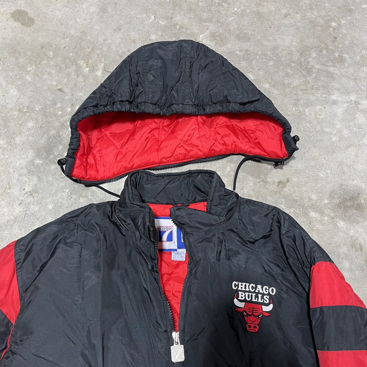 Jordan Brand × Logo 7 × Vintage Vintage NBA Chicago Bulls Jordan Jacket Logo 7 - Men's XL Size US XL / EU 56 / 4 - 3 Thumbnail