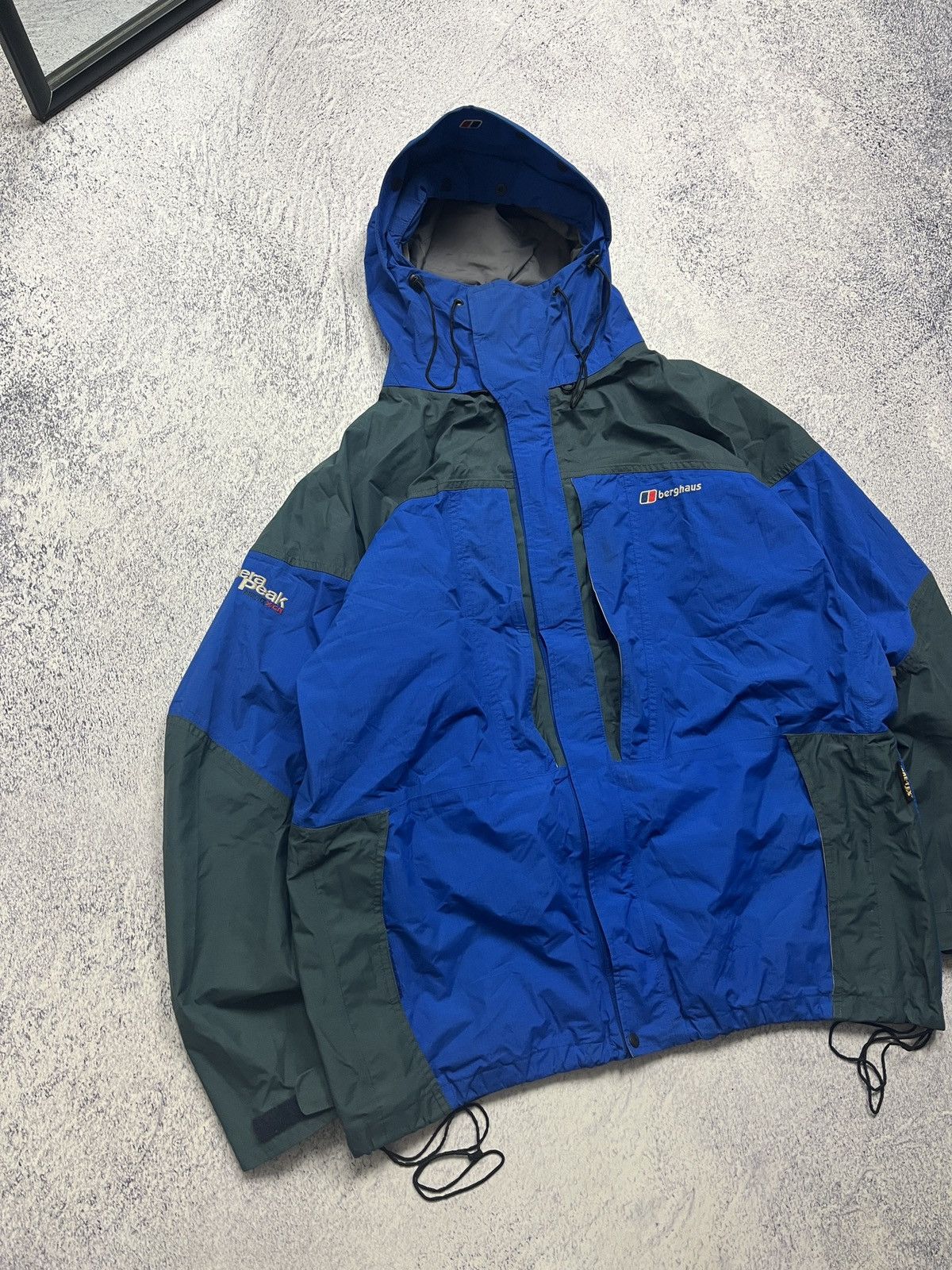 Berghaus × Vintage Vintage Berghaus Mera Peak Gore-Tex Nylon Rain Jacket Rare Size US XL / EU 56 / 4 - 2 Thumbnail