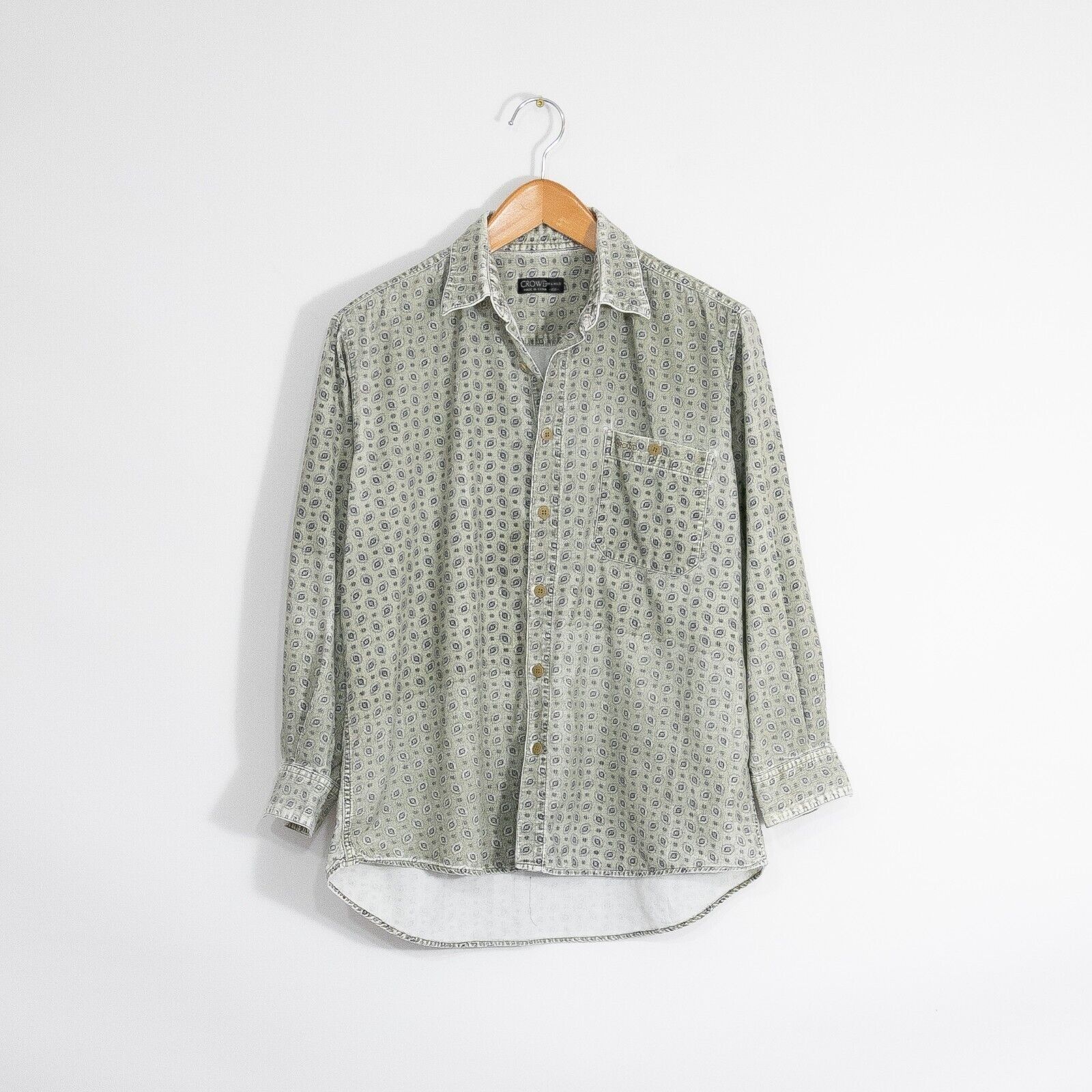 Vintage Vintage Corduroy Button Shirt Small - Long Sleeve Distressed Size US S / EU 44-46 / 1 - 1 Thumbnail