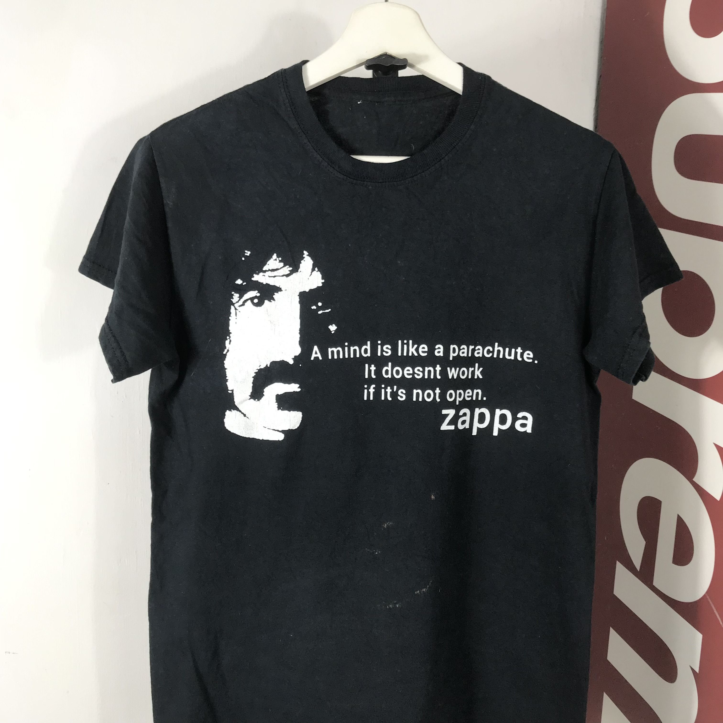 Vintage Vintage 90s Humor T Shirt Frank Zappa Size US S / EU 44-46 / 1 - 2 Thumbnail