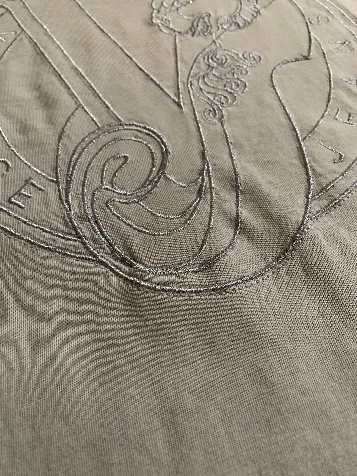 Versace Jeans Couture T-shirt Versace jeans couture luxury item big logo Size US M / EU 48-50 / 2 - 4 Thumbnail
