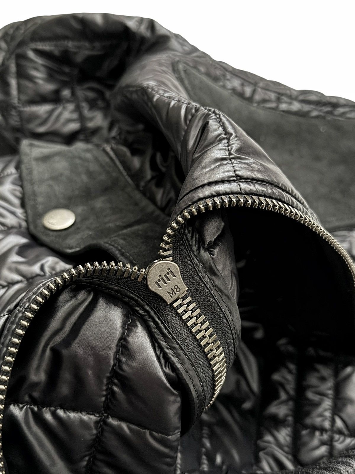 Gucci 2000’s Tom Ford Quilted Hunting Patch Bomber Size US S / EU 44-46 / 1 - 15 Thumbnail