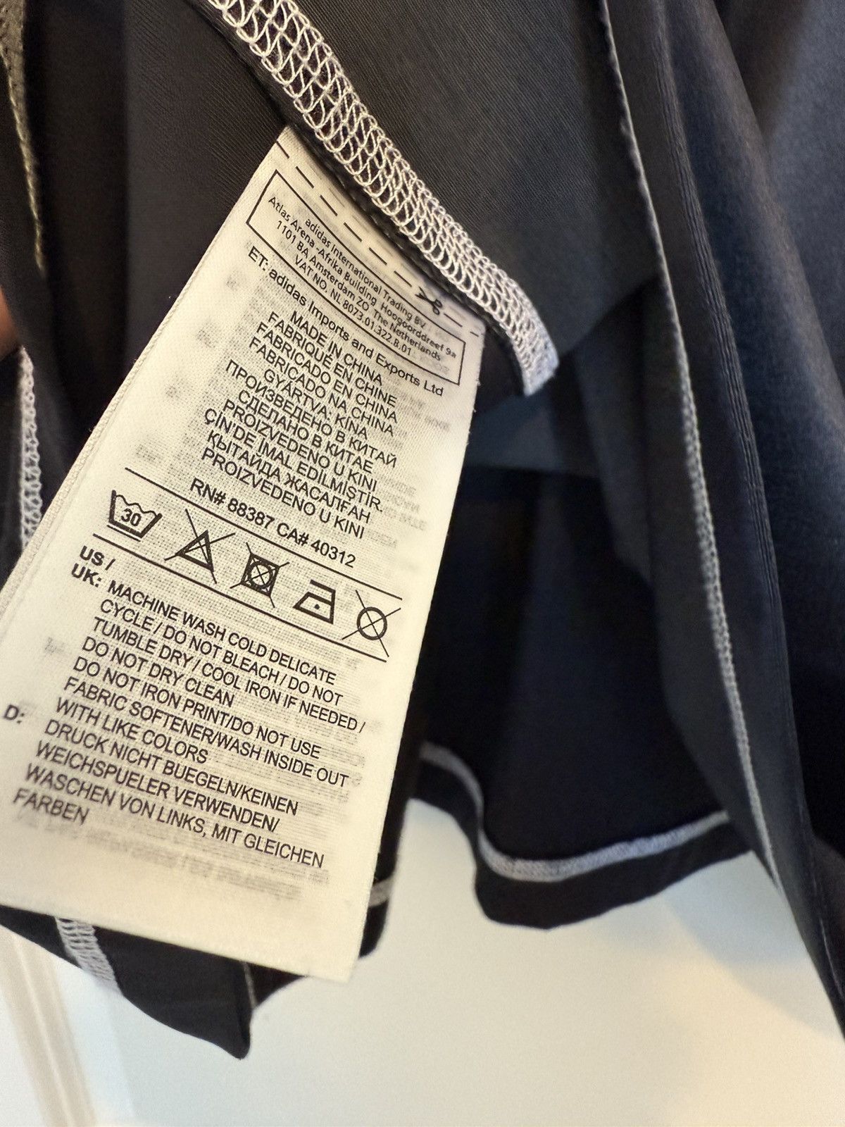 Adidas × Alexander Wang AW Tee Size US L / EU 52-54 / 3 - 10 Thumbnail